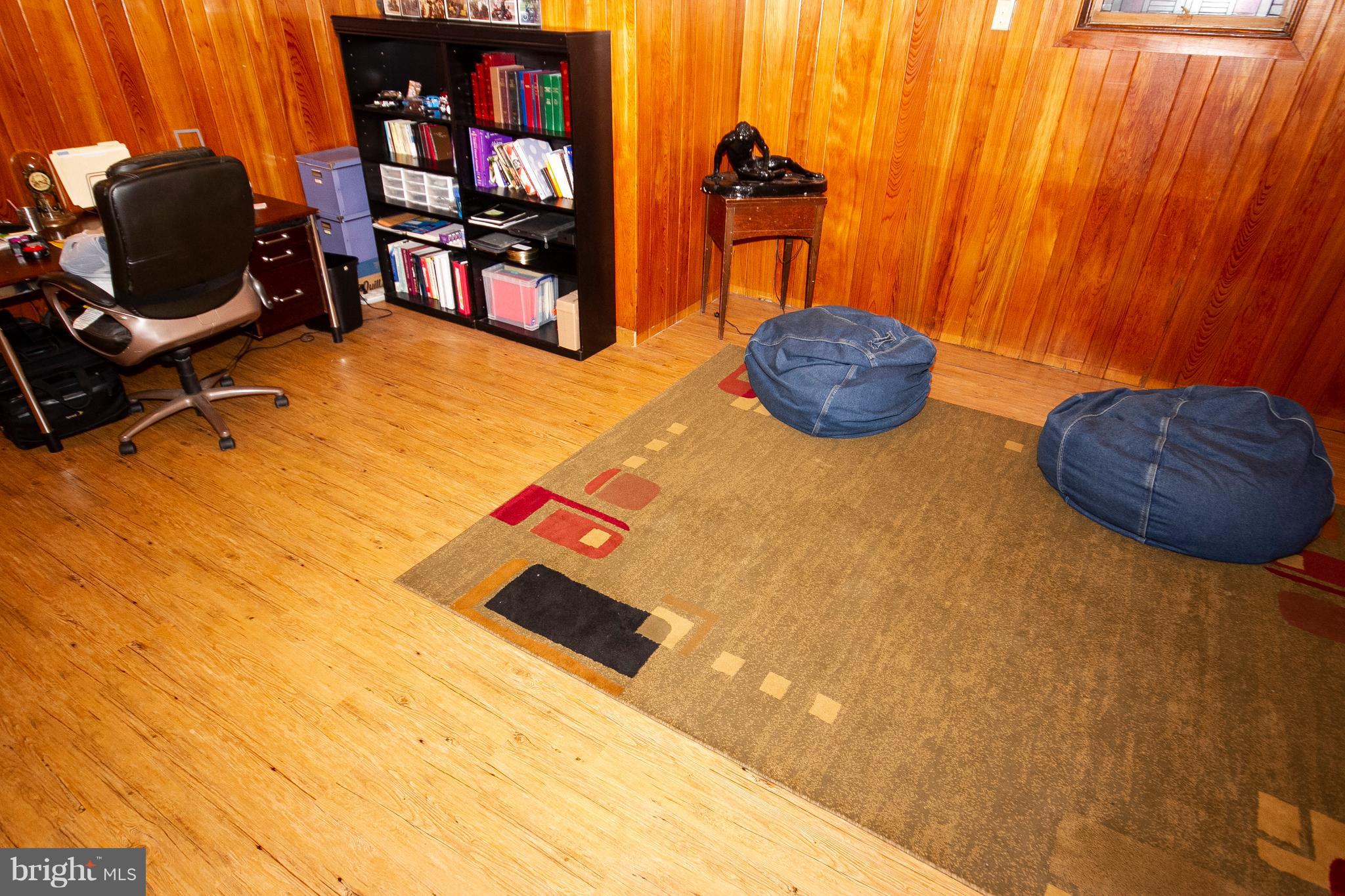 FAIRLAWN - Residential