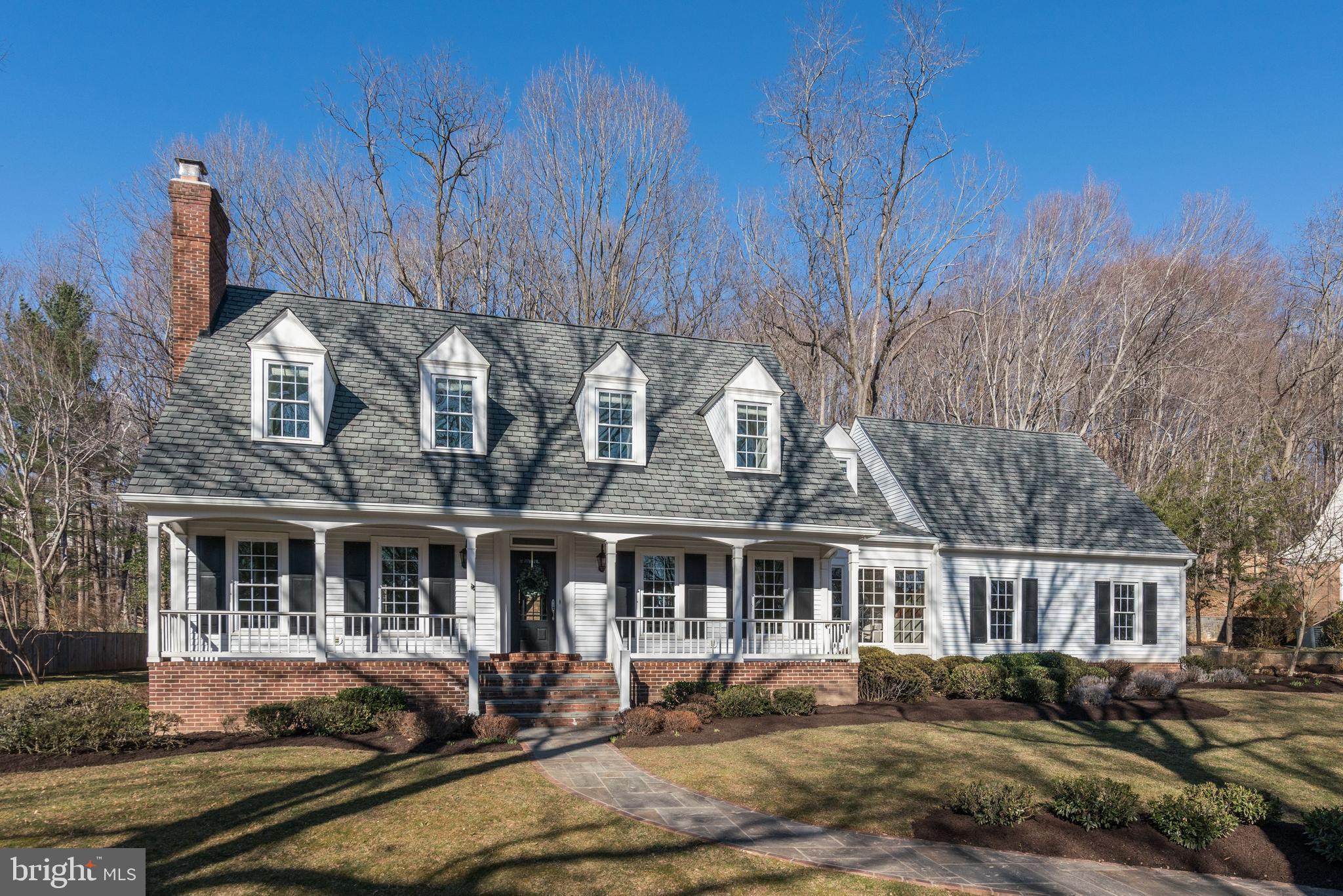 RIVER FALLS - Residential