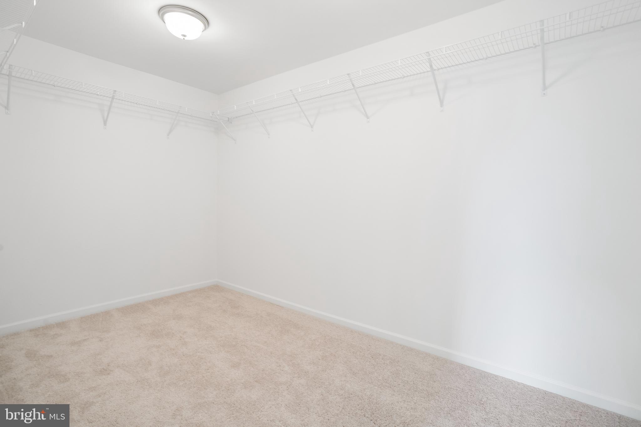 MARTINSBURG STATION - Residential