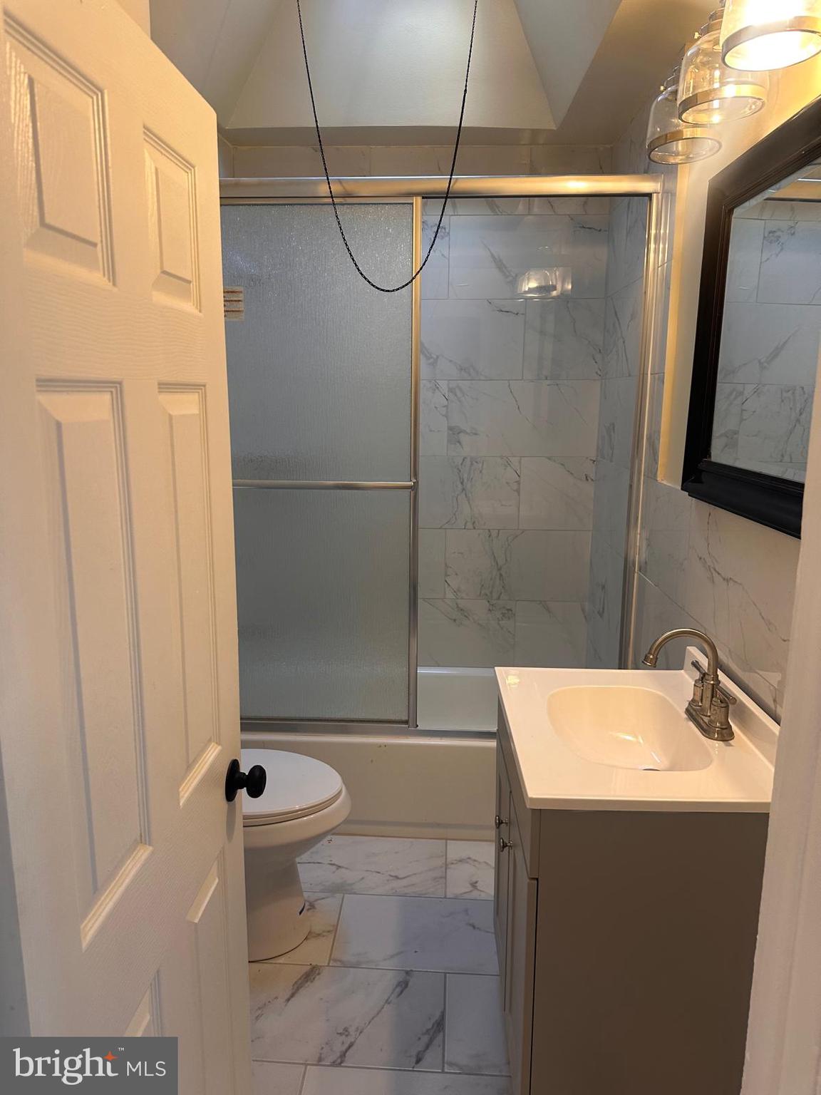 ELMWOOD PARK - Residential