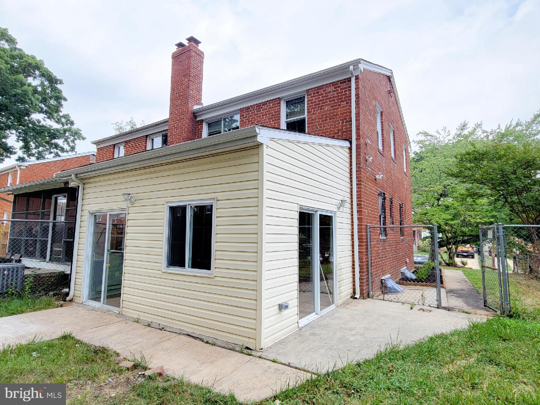 HILLCREST HEIGHTS - Residential