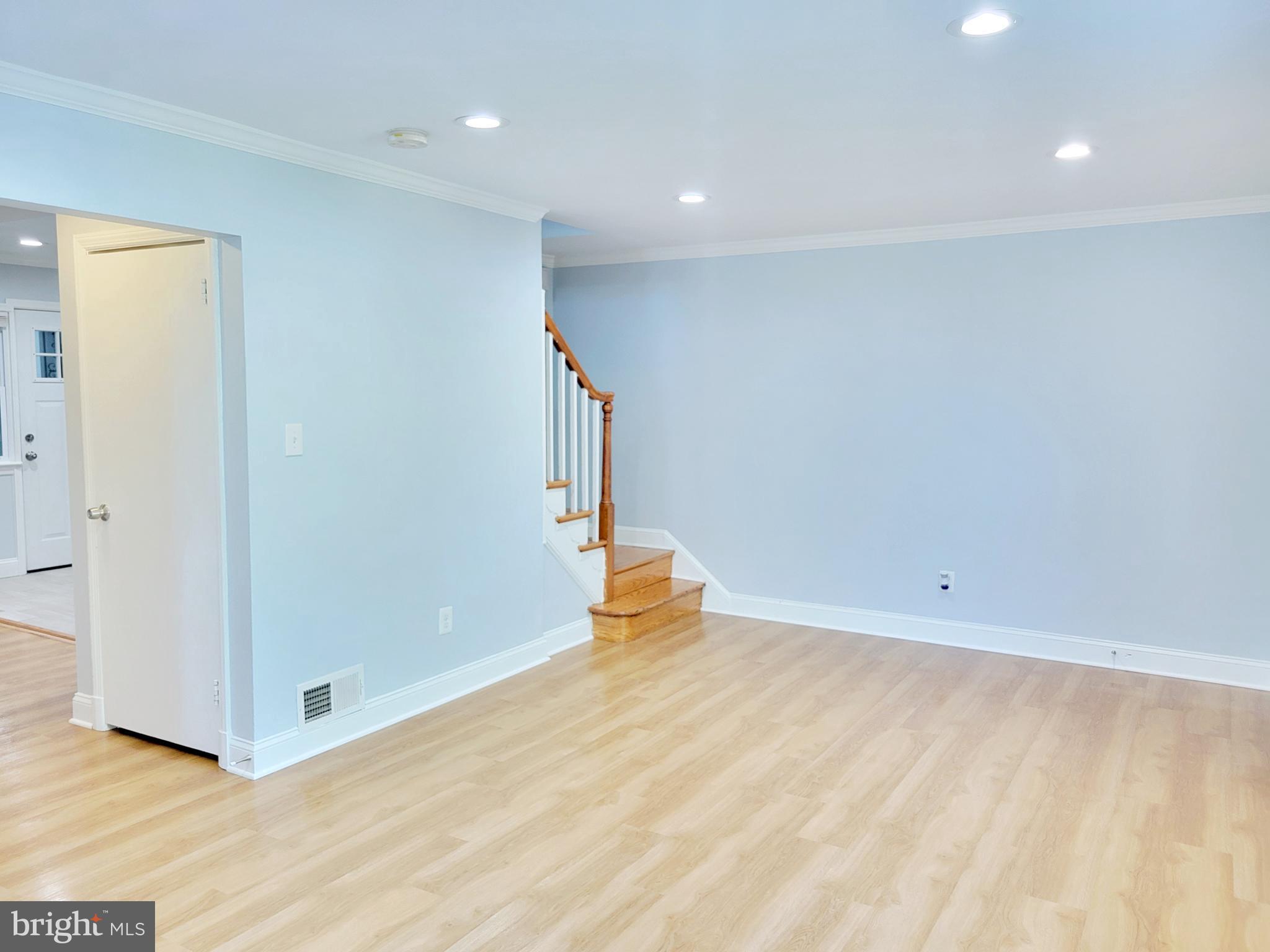 HILLCREST HEIGHTS - Residential