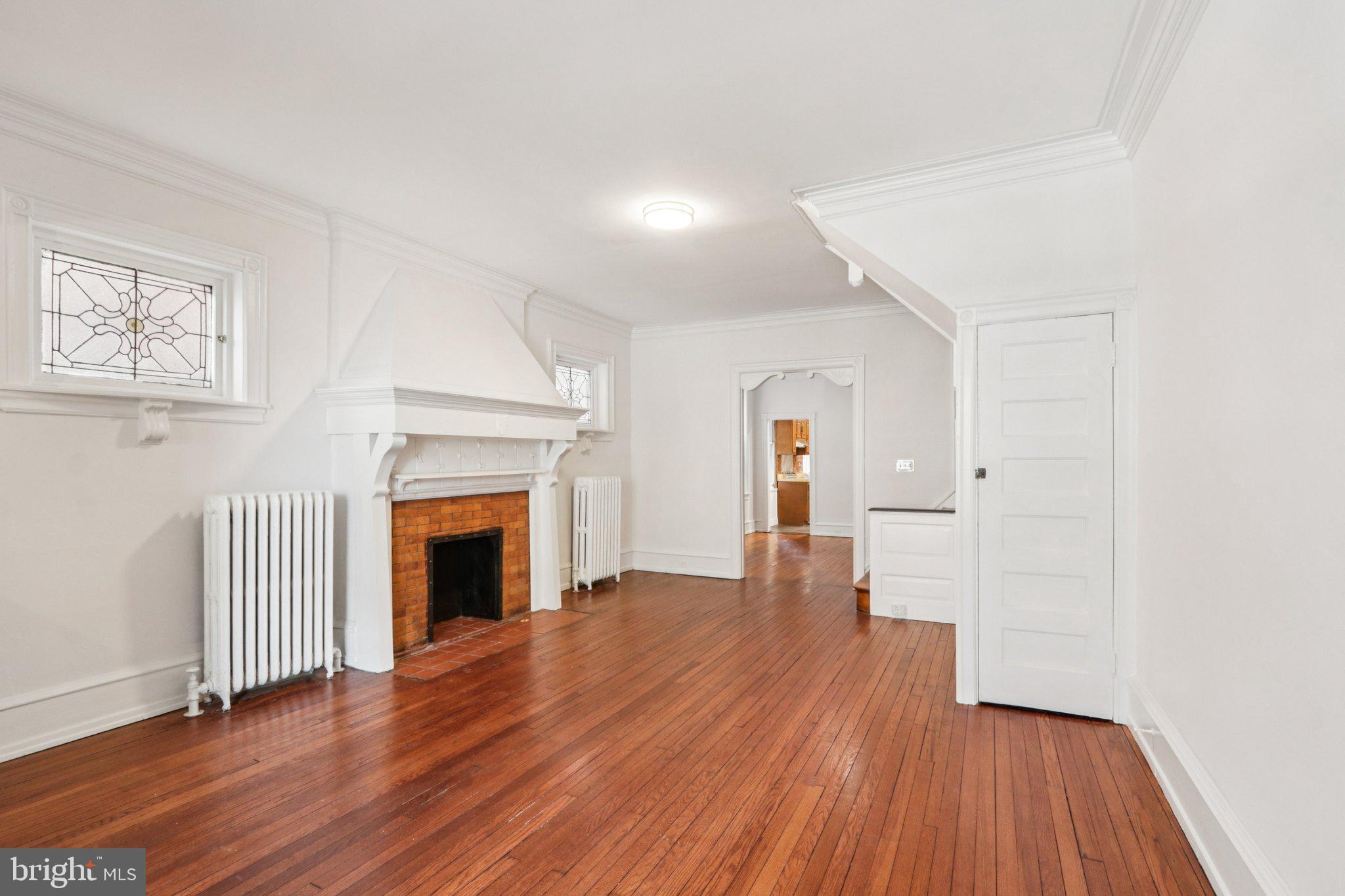 UNIVERSITY CITY - Residential