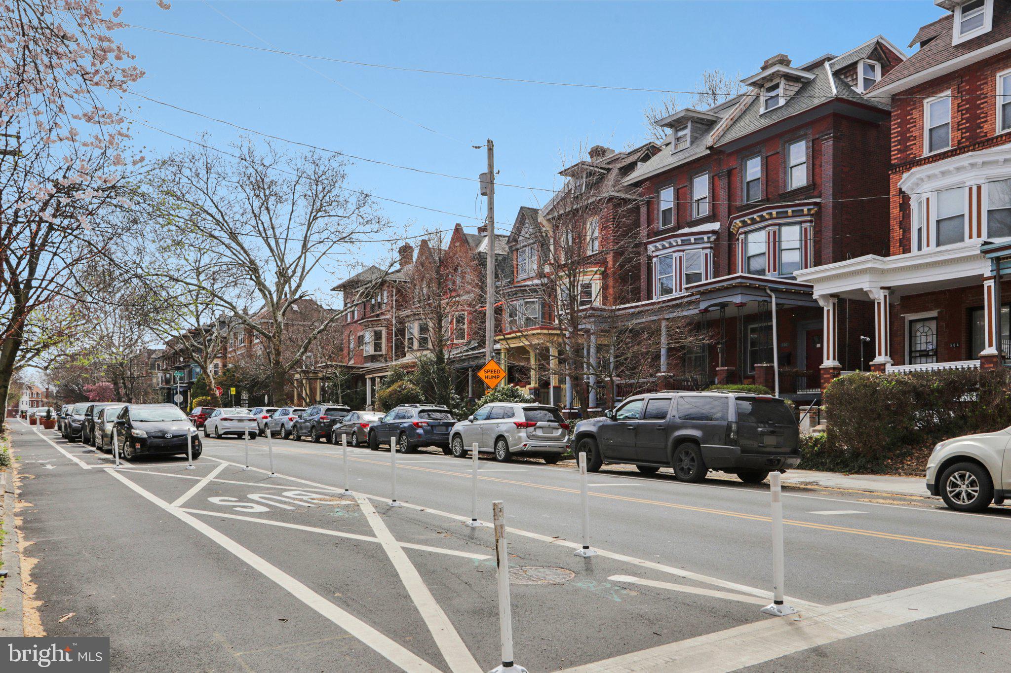 UNIVERSITY CITY - Residential