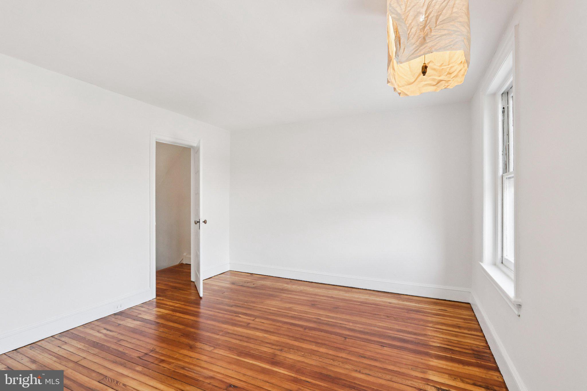 UNIVERSITY CITY - Residential