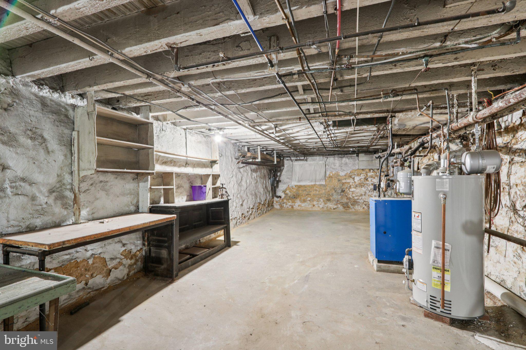 UNIVERSITY CITY - Residential