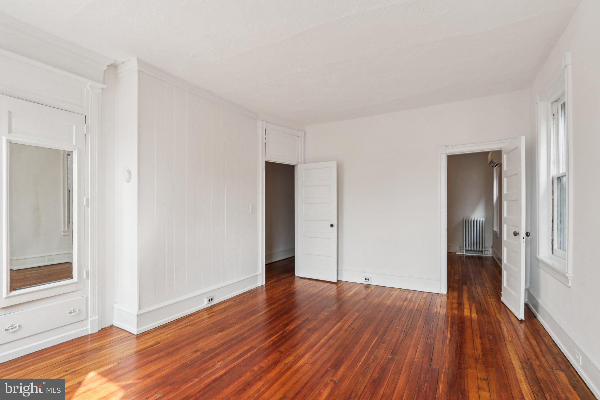 UNIVERSITY CITY - Residential