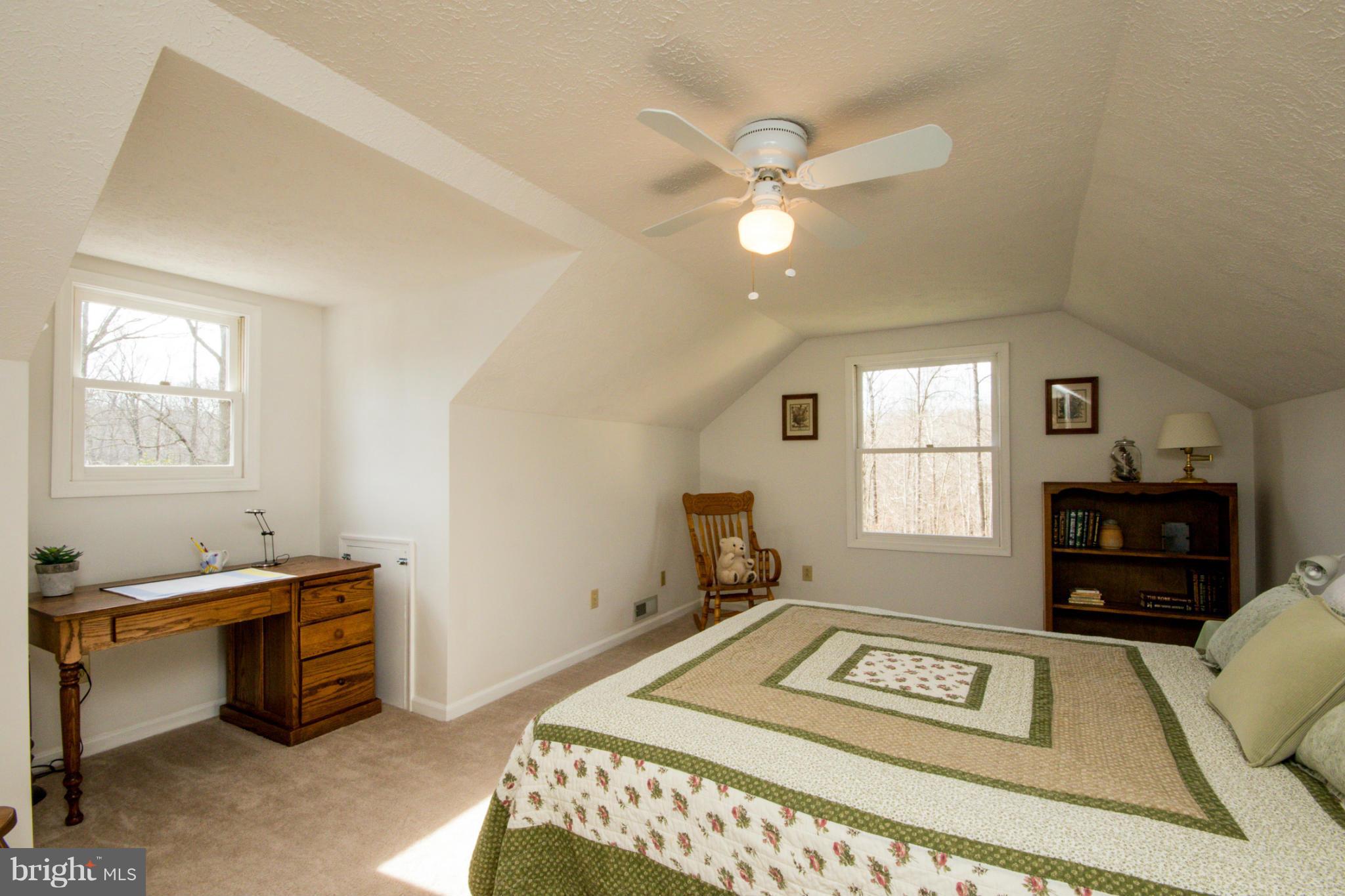 DOE RUN ESTATES - Residential