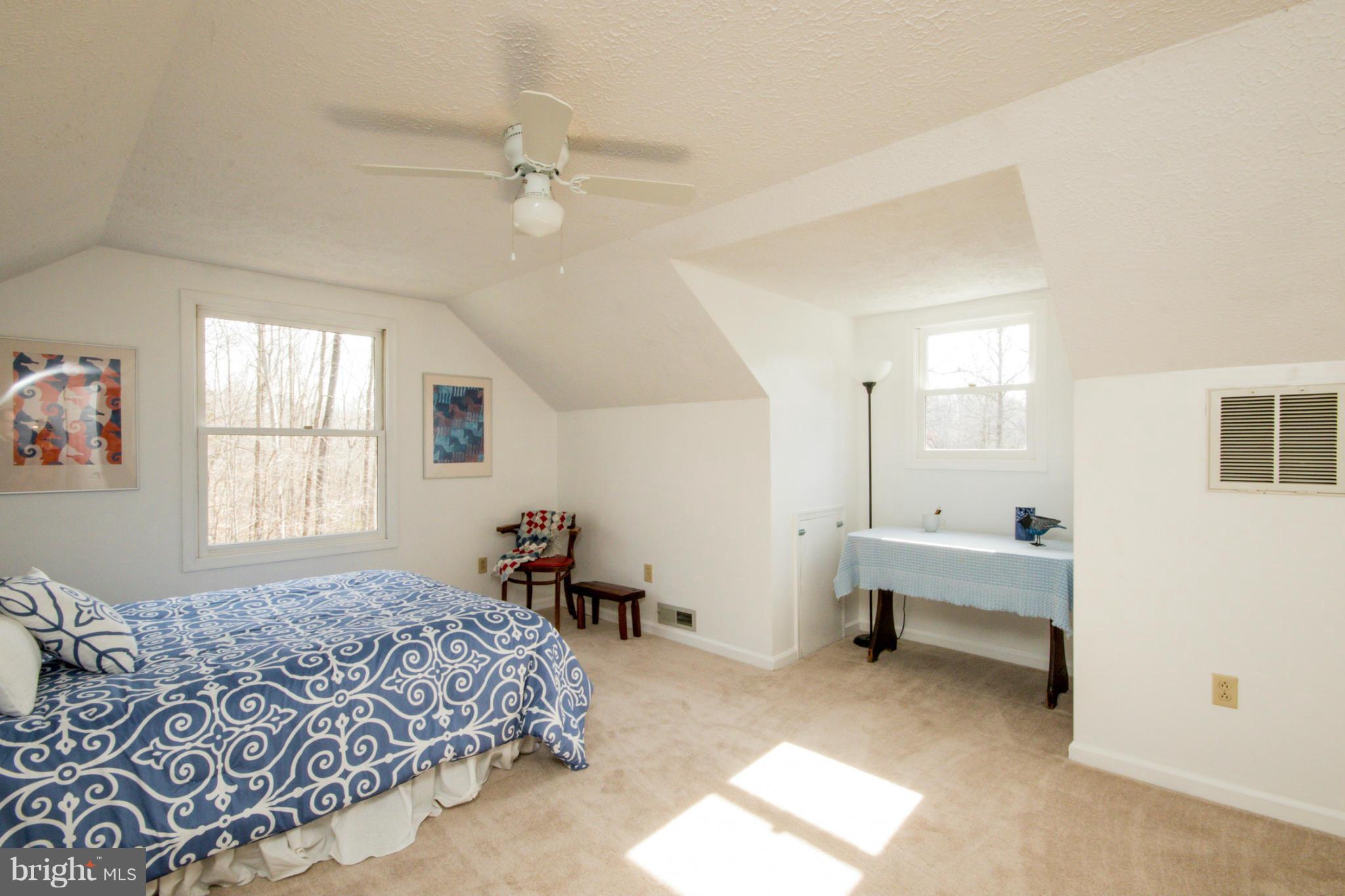 DOE RUN ESTATES - Residential