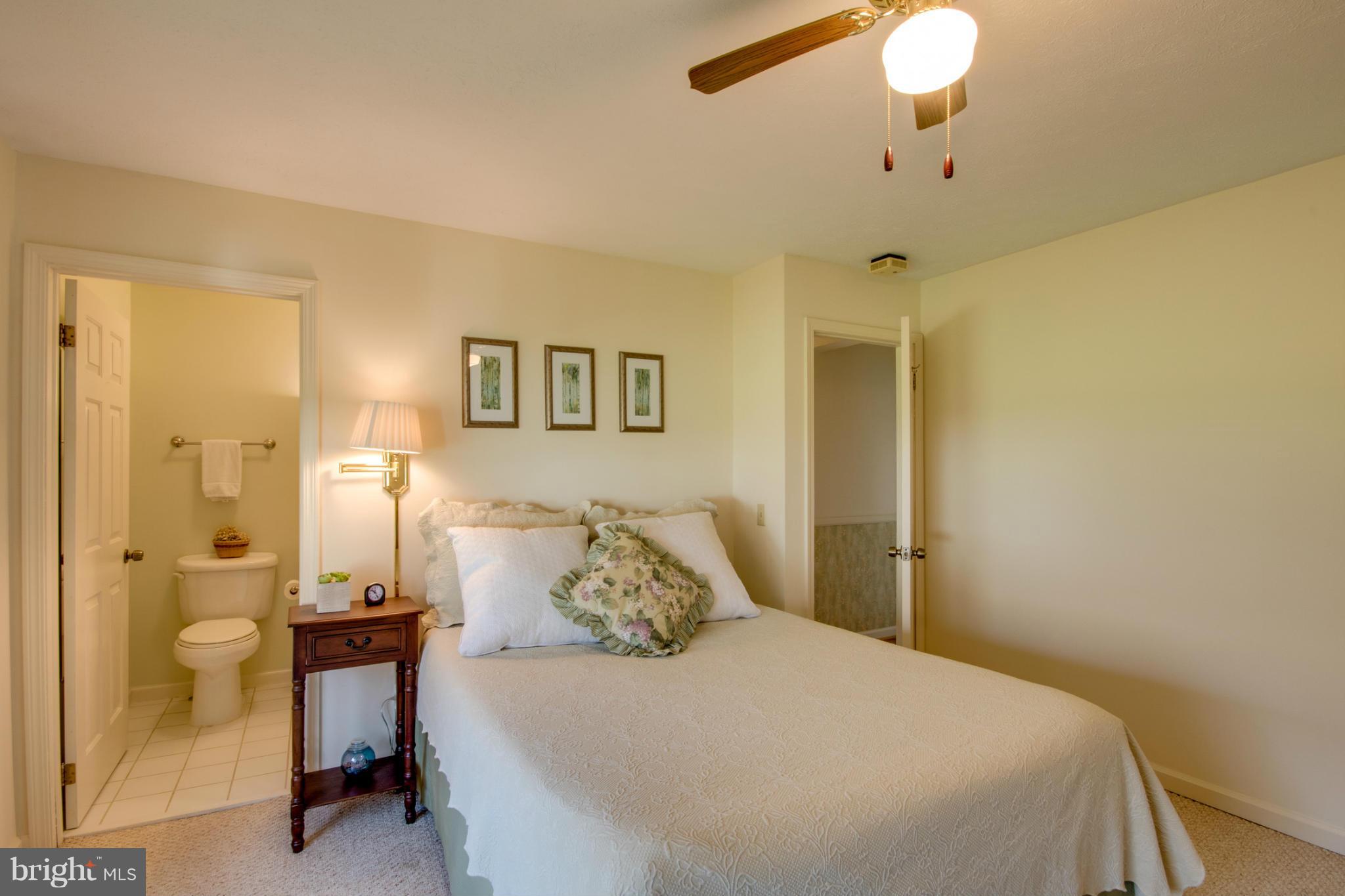 DOE RUN ESTATES - Residential