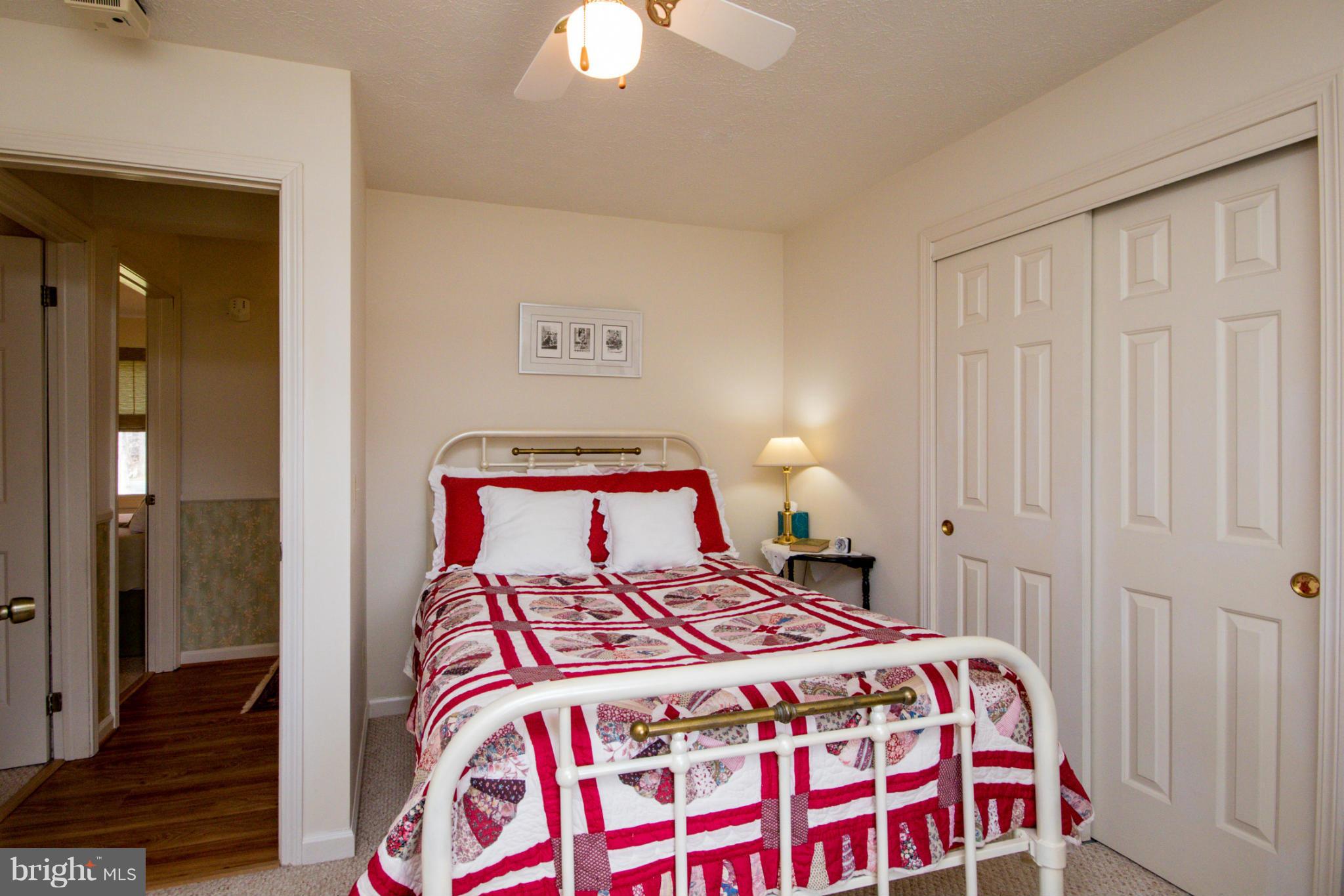 DOE RUN ESTATES - Residential