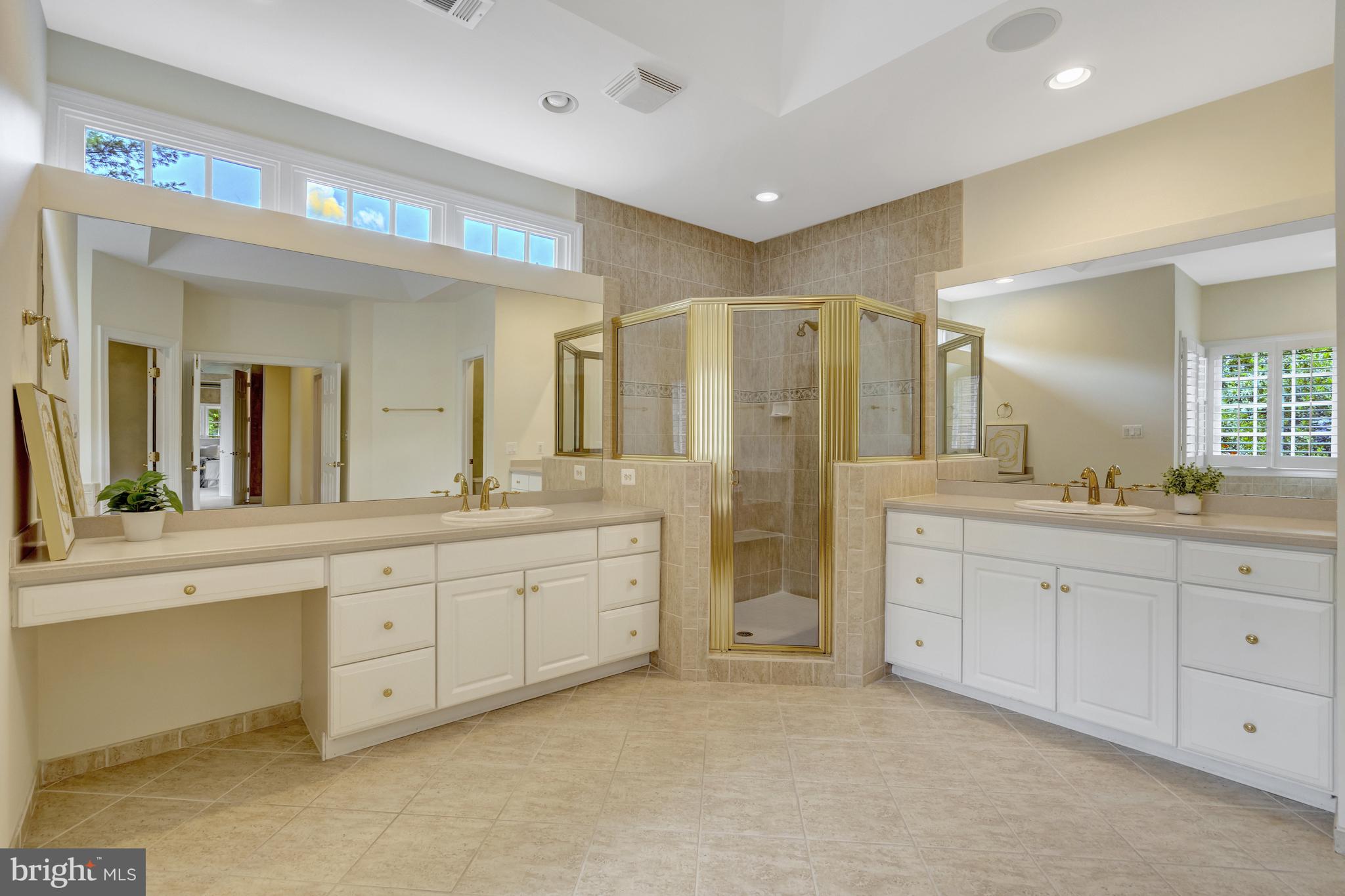 THE RESERVE - Residential