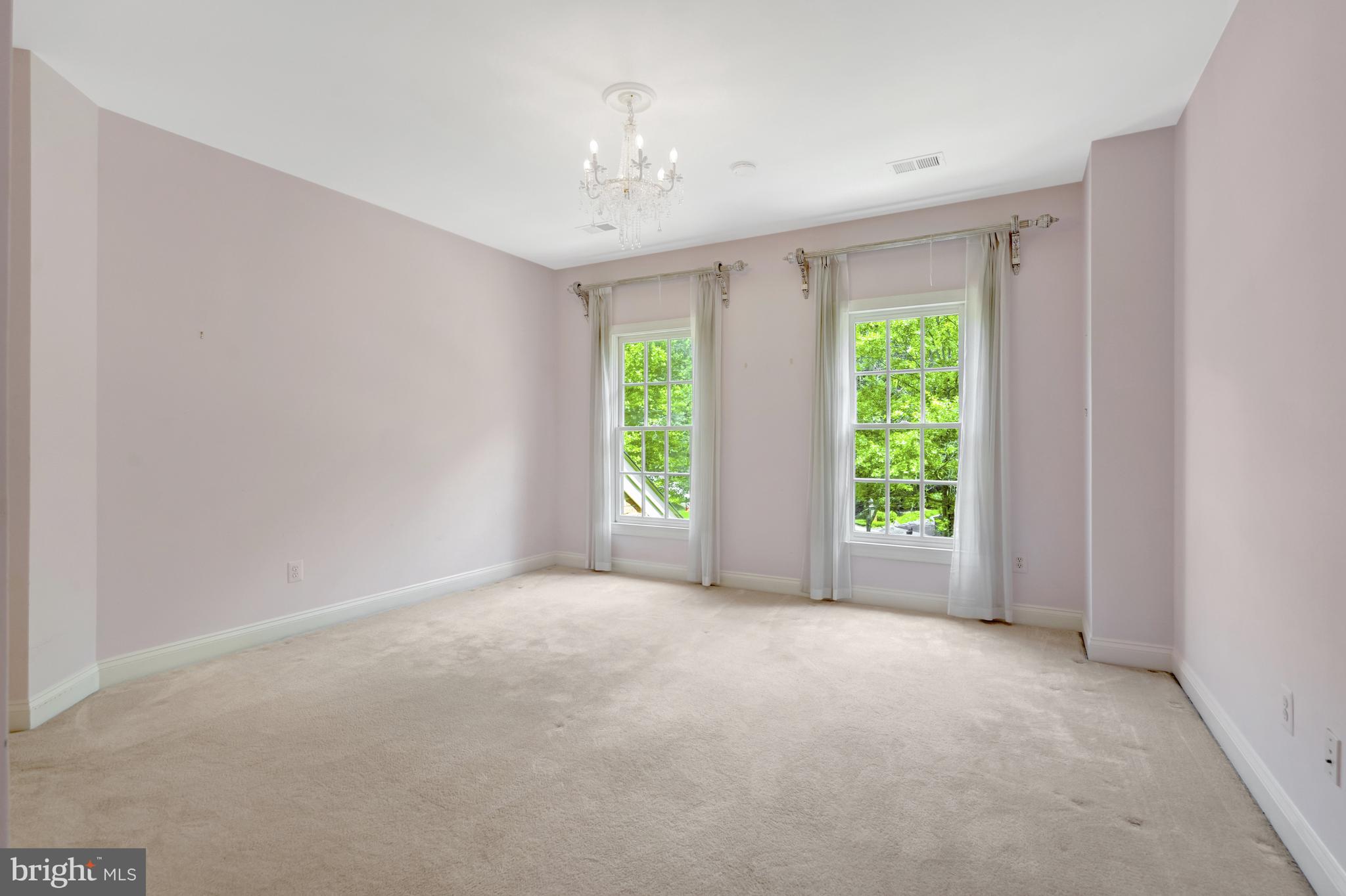 THE RESERVE - Residential