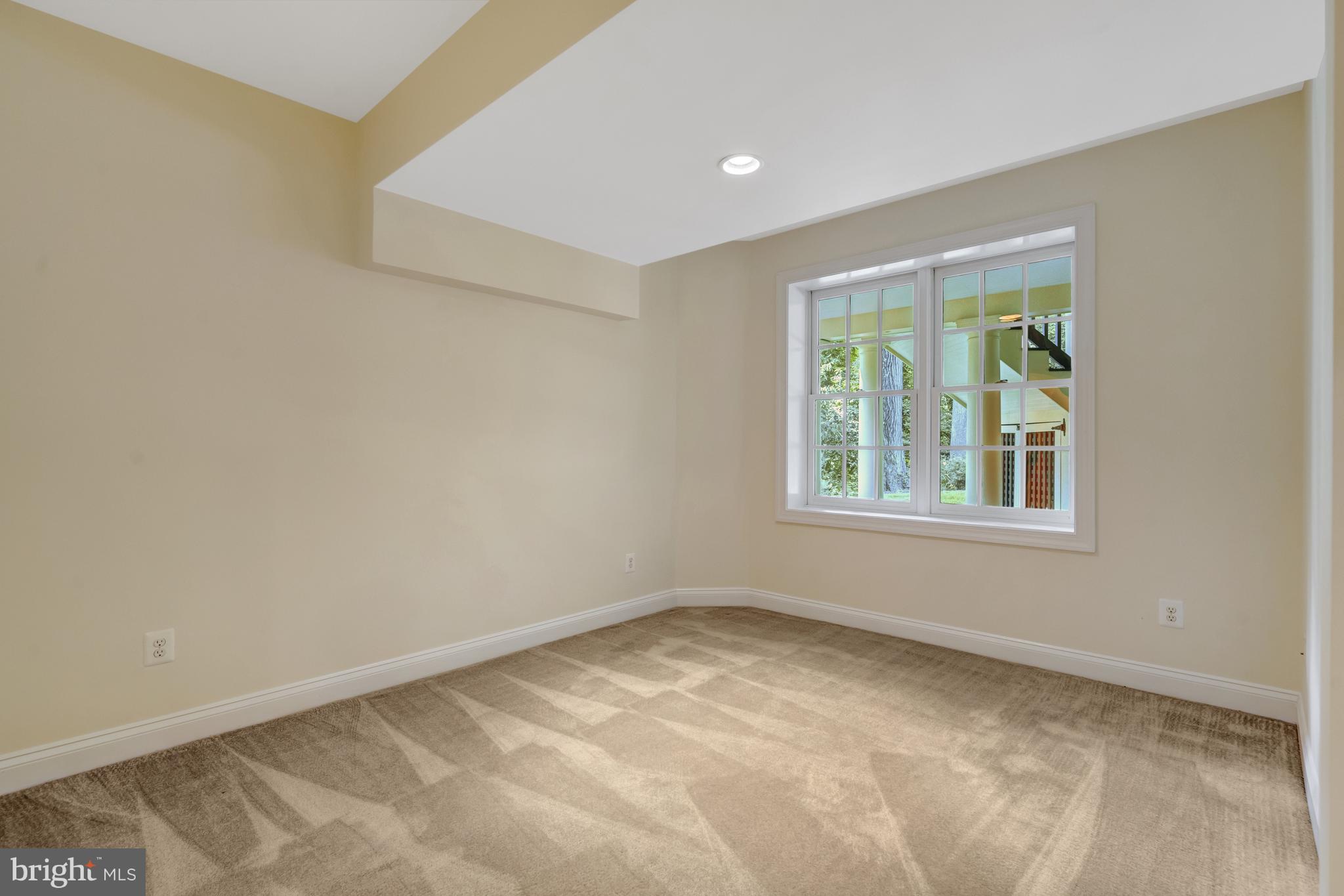 THE RESERVE - Residential