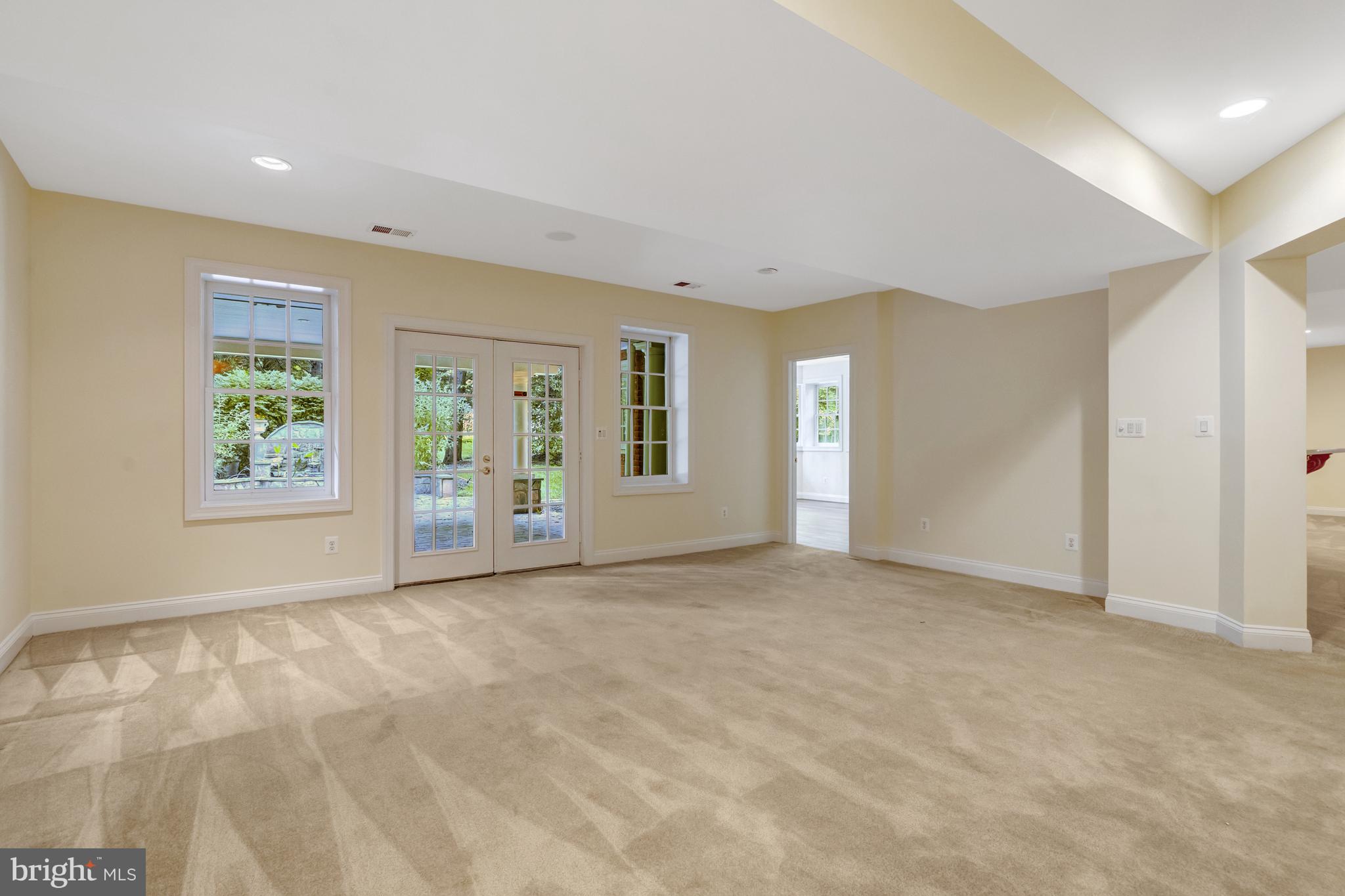 THE RESERVE - Residential