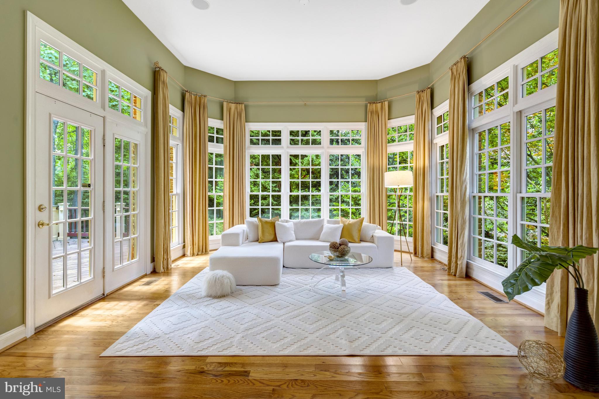 THE RESERVE - Residential