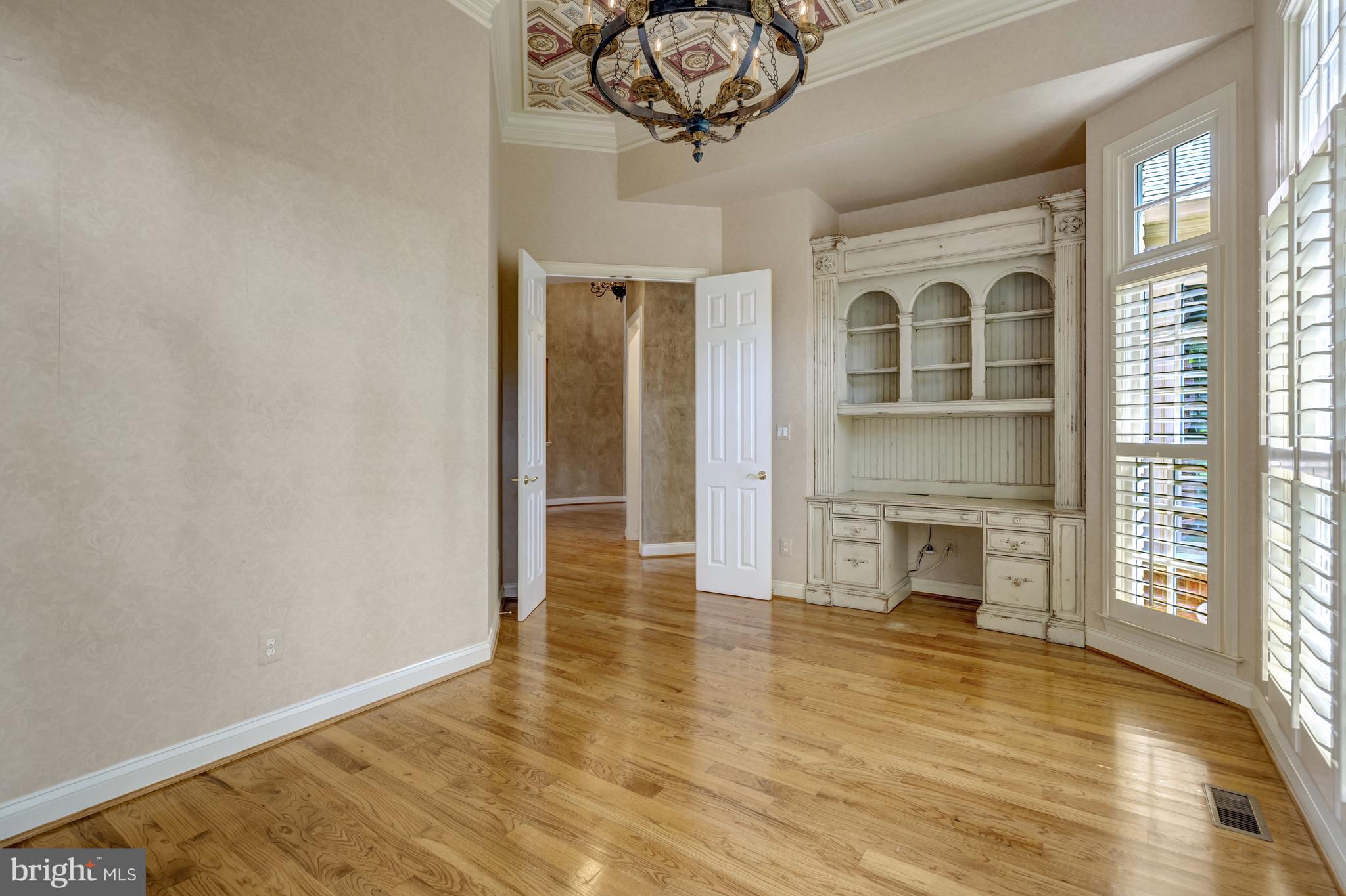 THE RESERVE - Residential