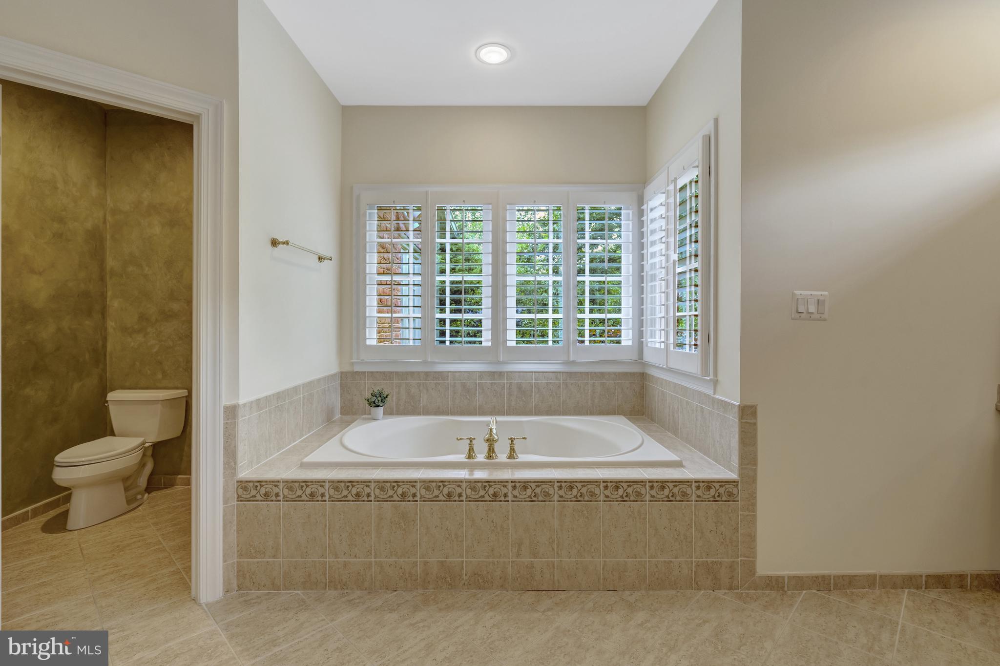 THE RESERVE - Residential