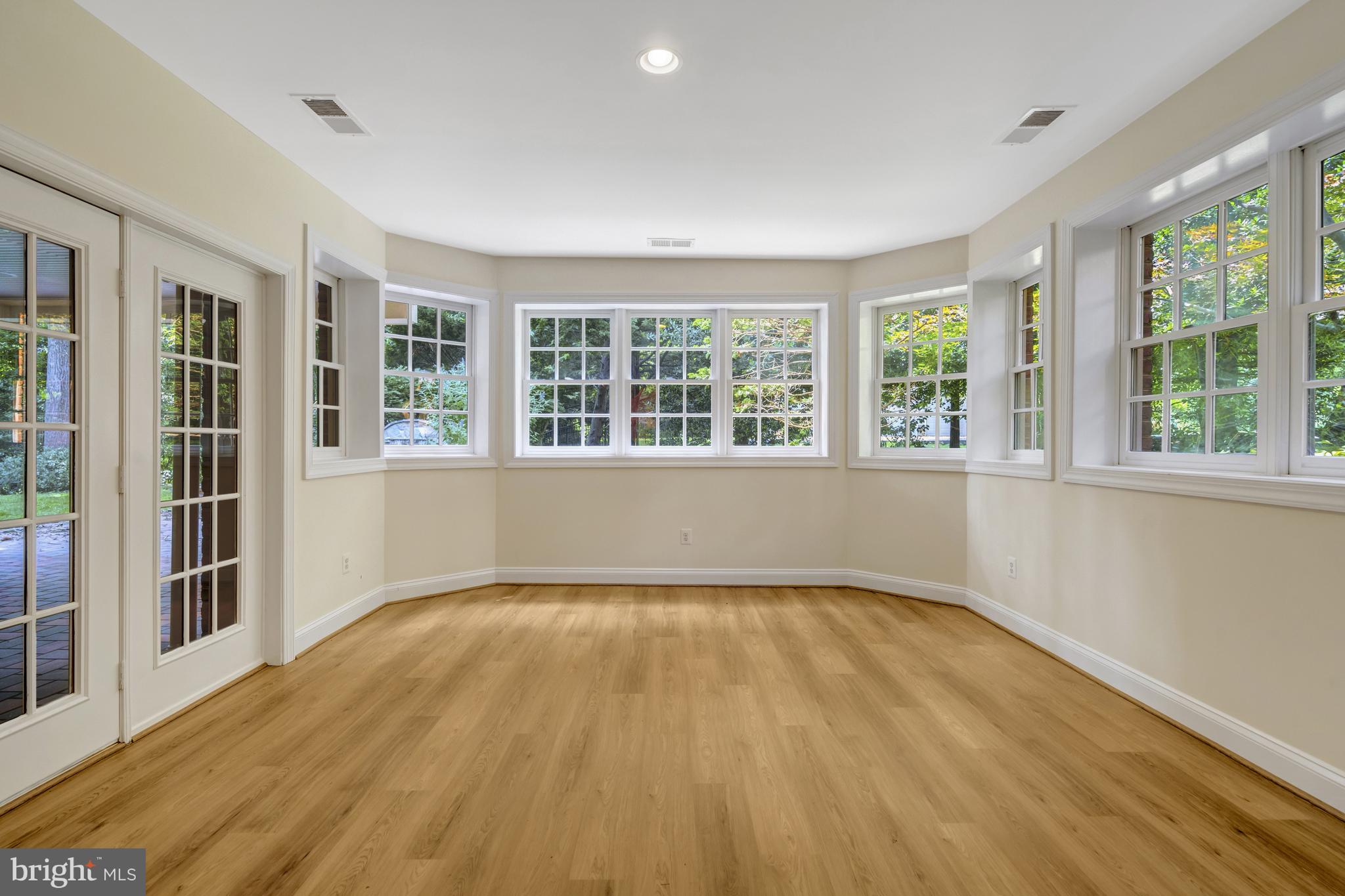 THE RESERVE - Residential