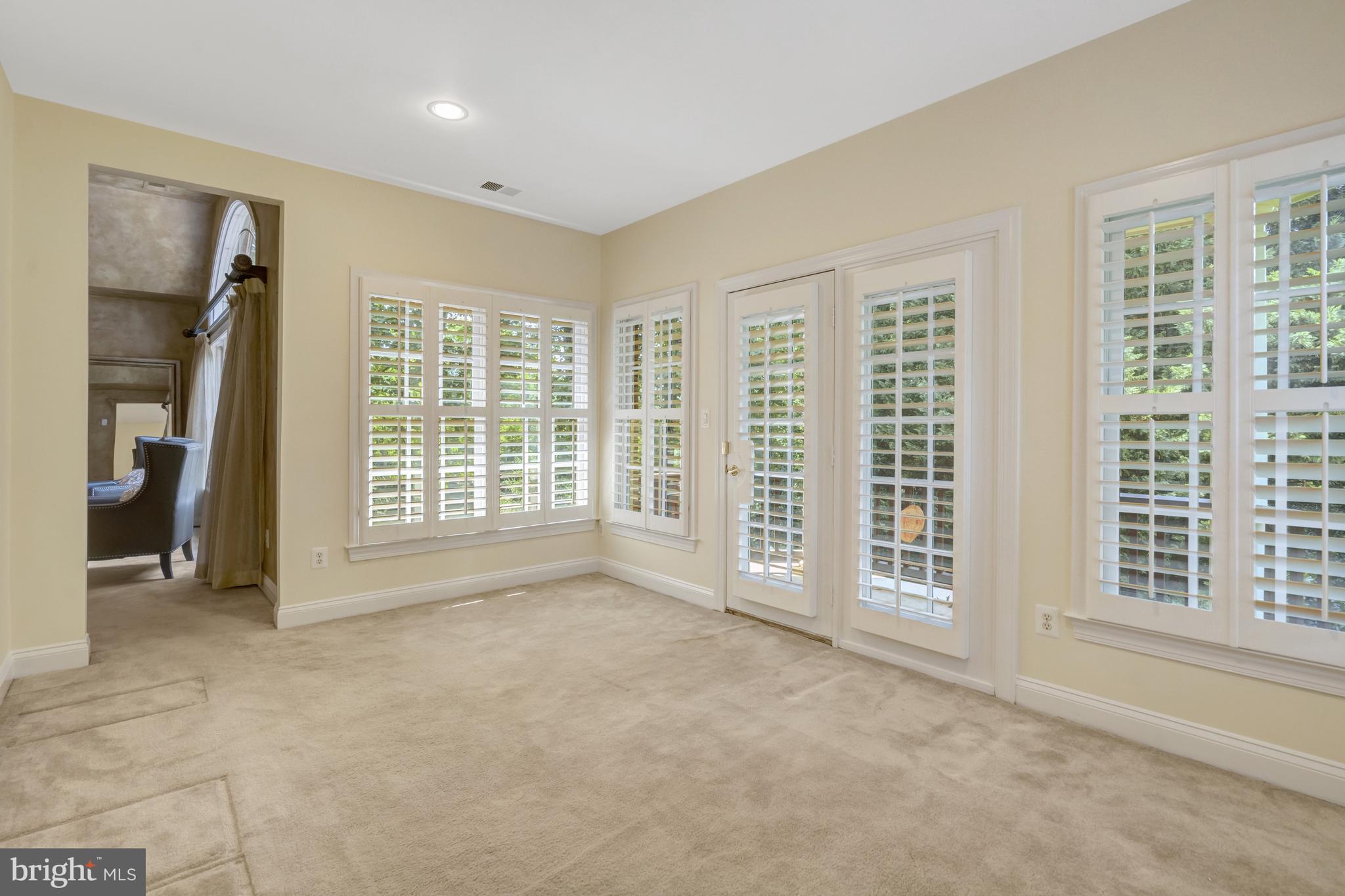 THE RESERVE - Residential