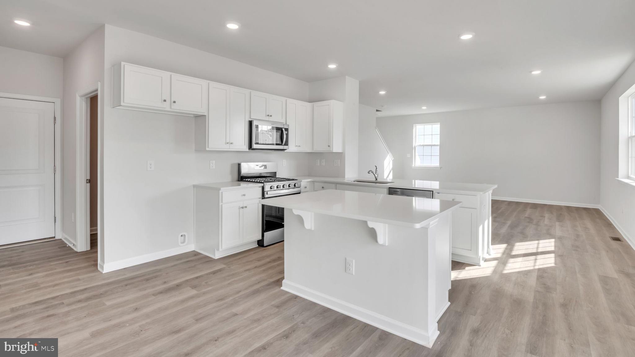 1011 NEW ROAD