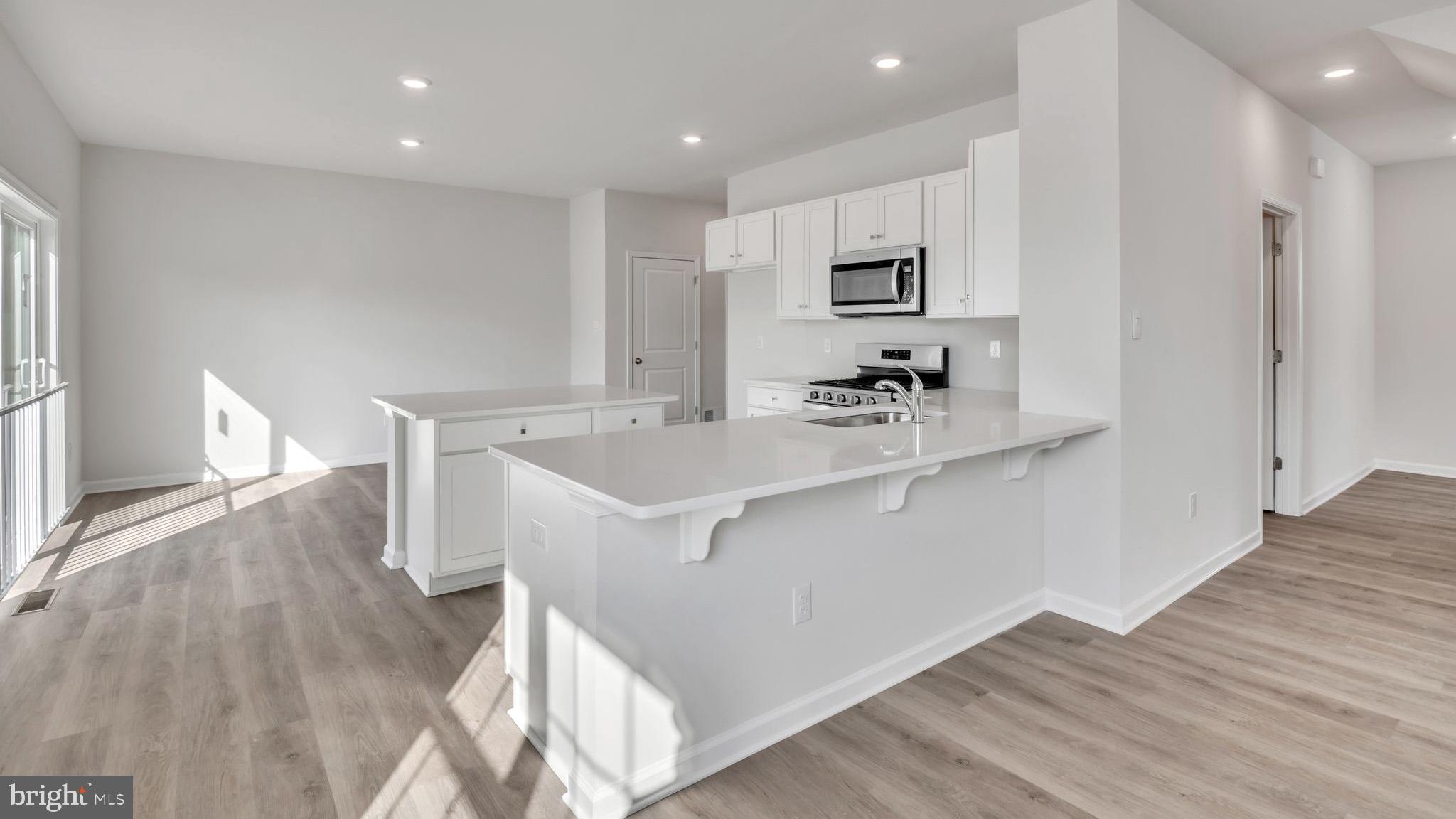 1011 NEW ROAD
