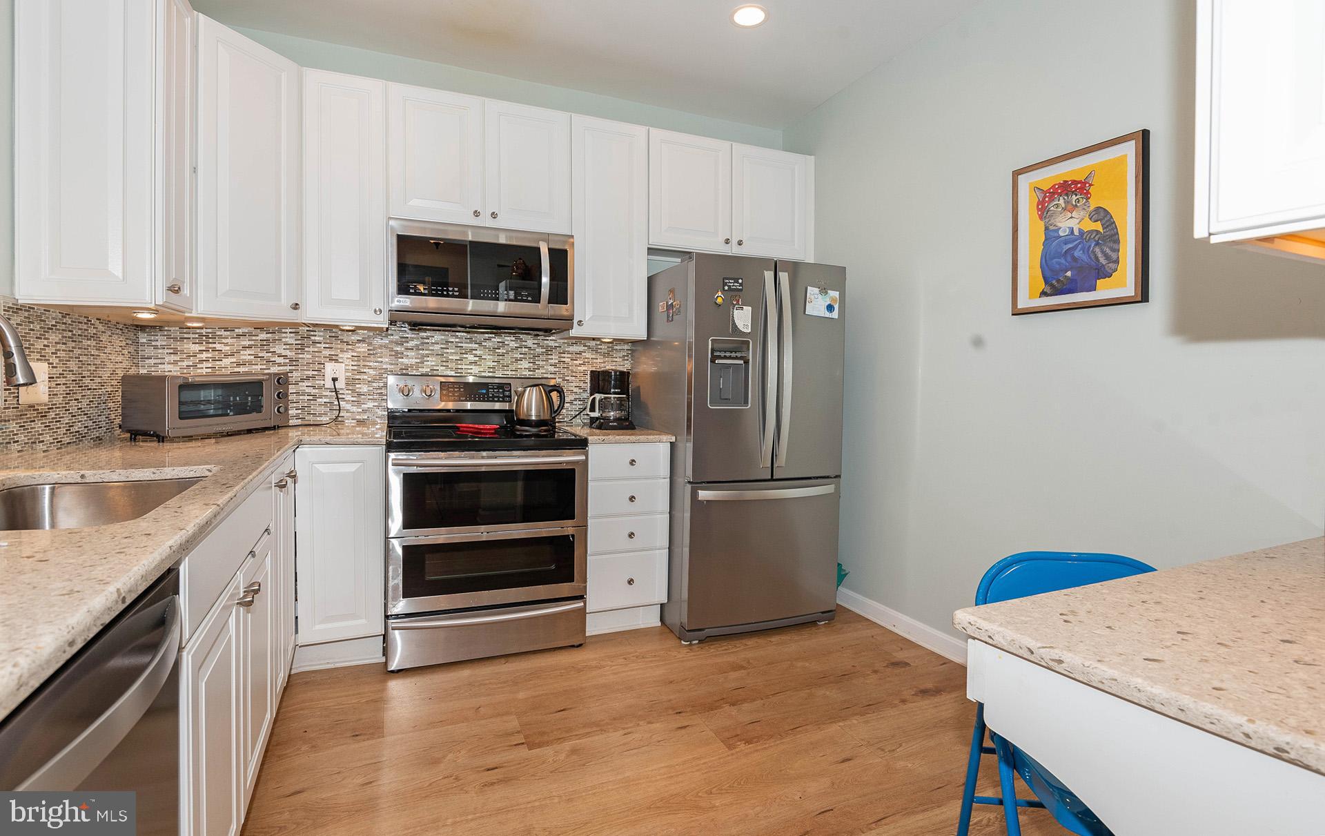 PINEY ORCHARD - Residential