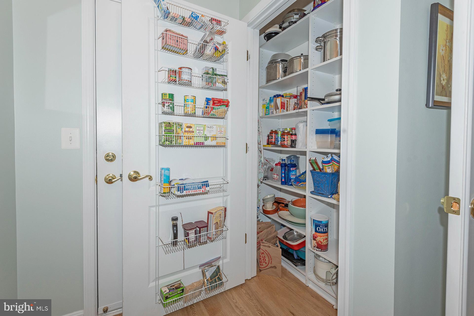 PINEY ORCHARD - Residential