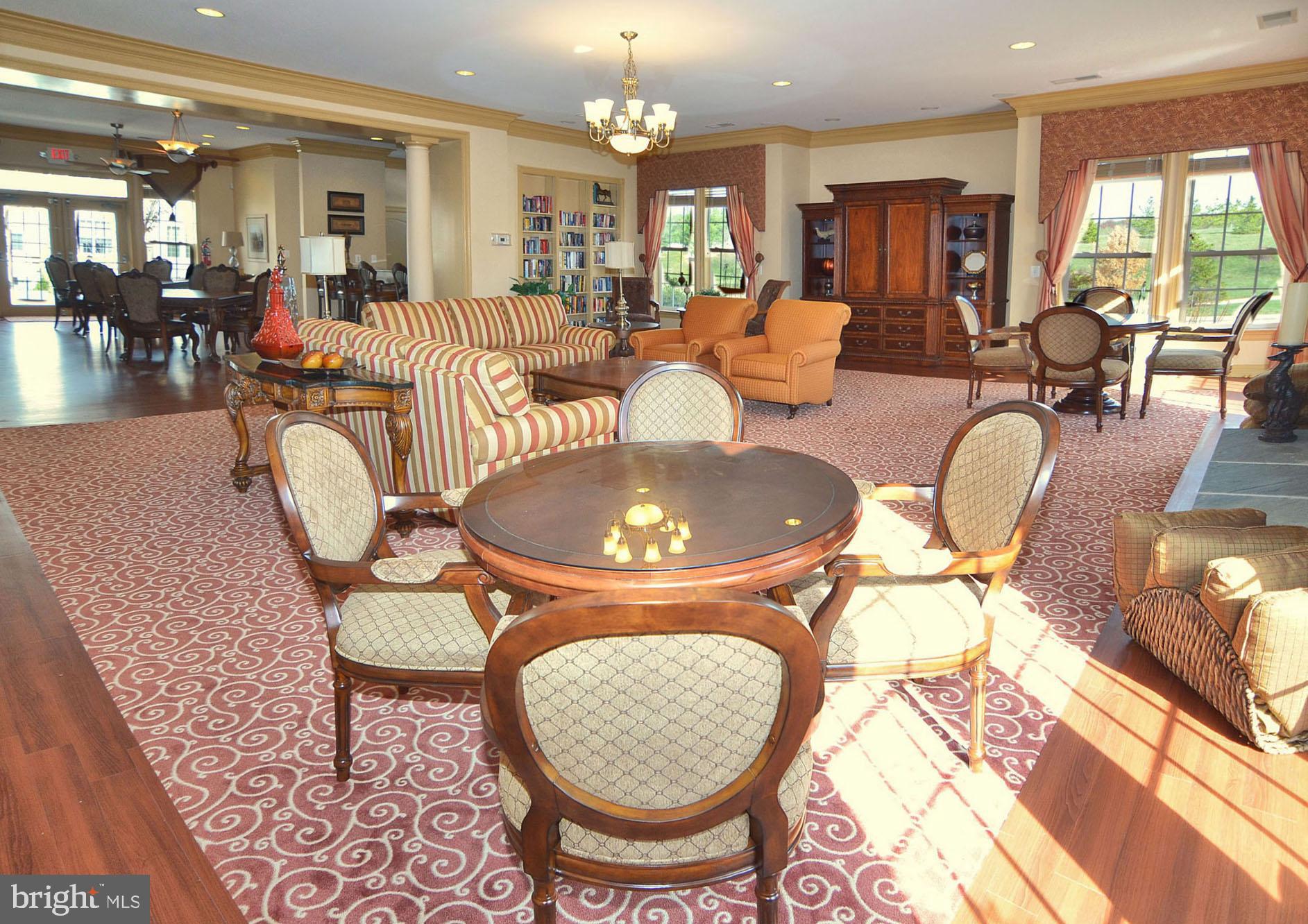 PINEY ORCHARD - Residential