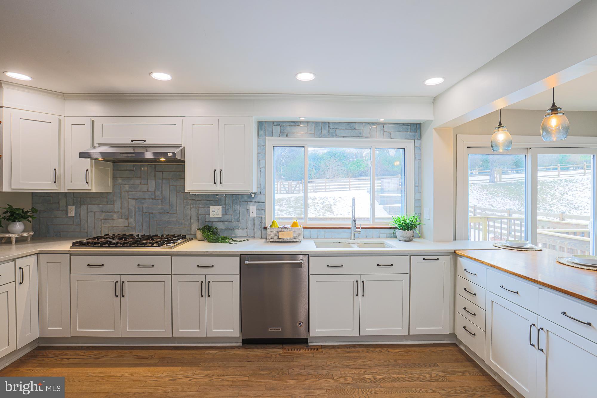 SPRINGDALE - Residential