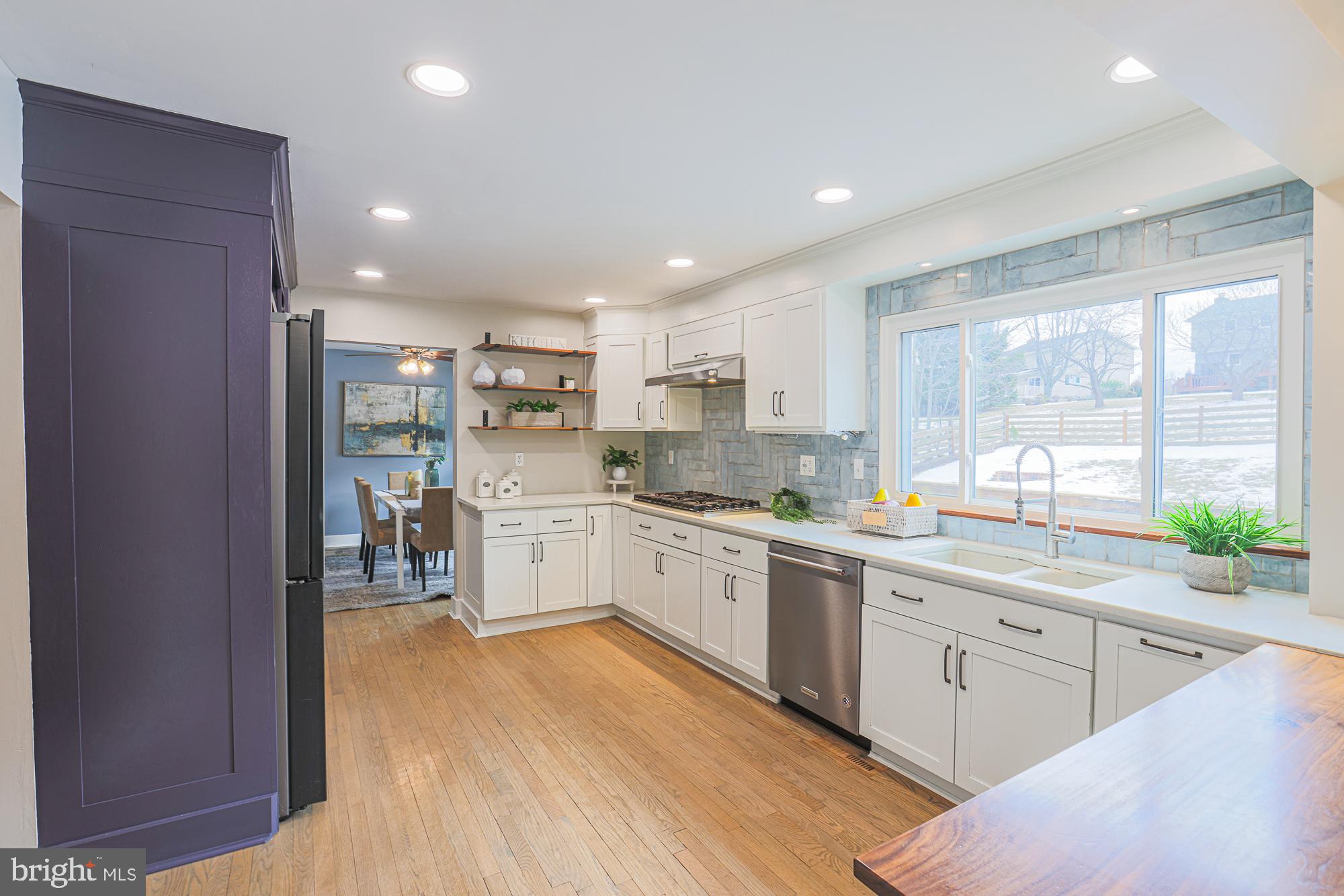 SPRINGDALE - Residential