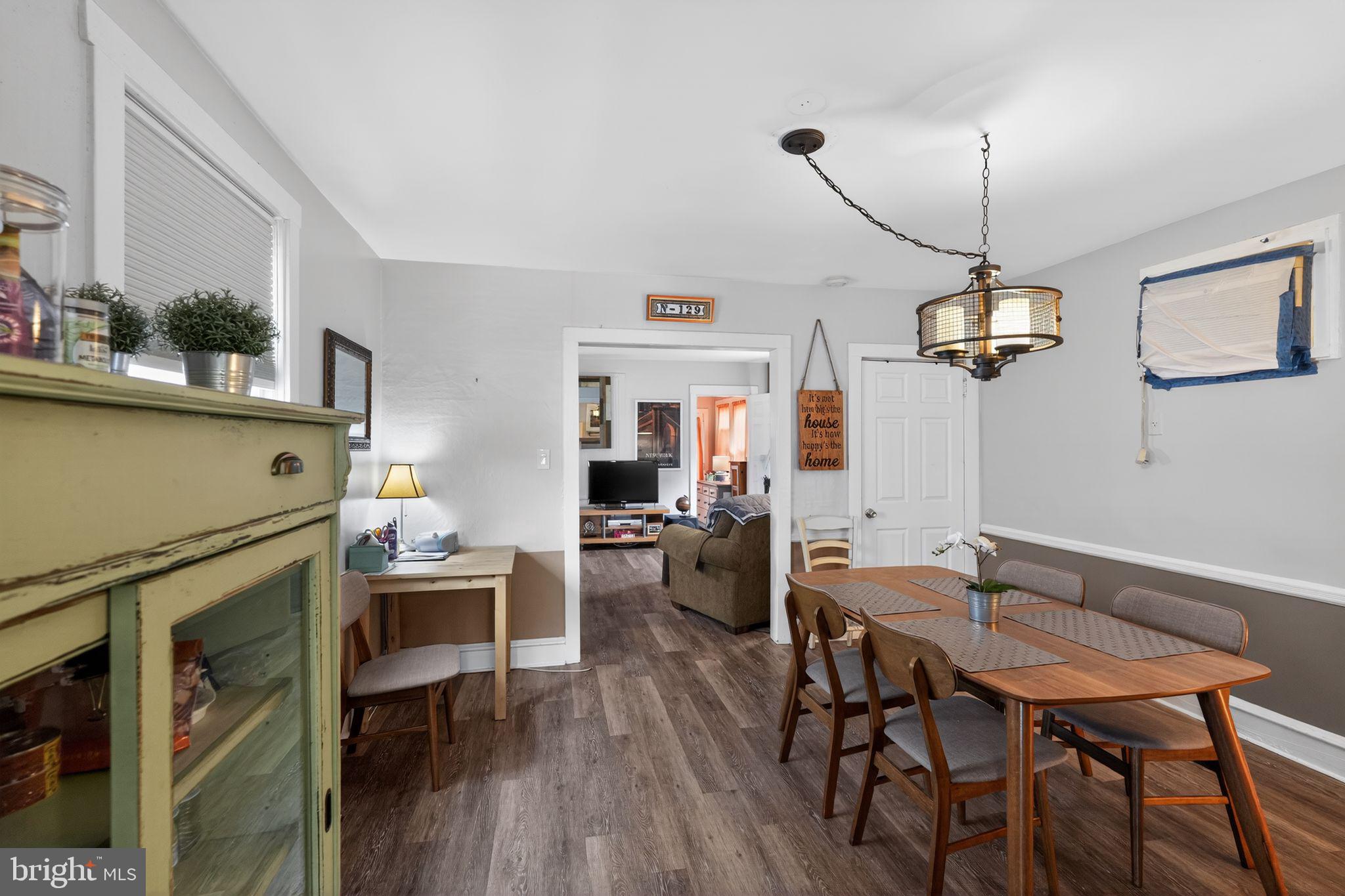 LESTER - Residential