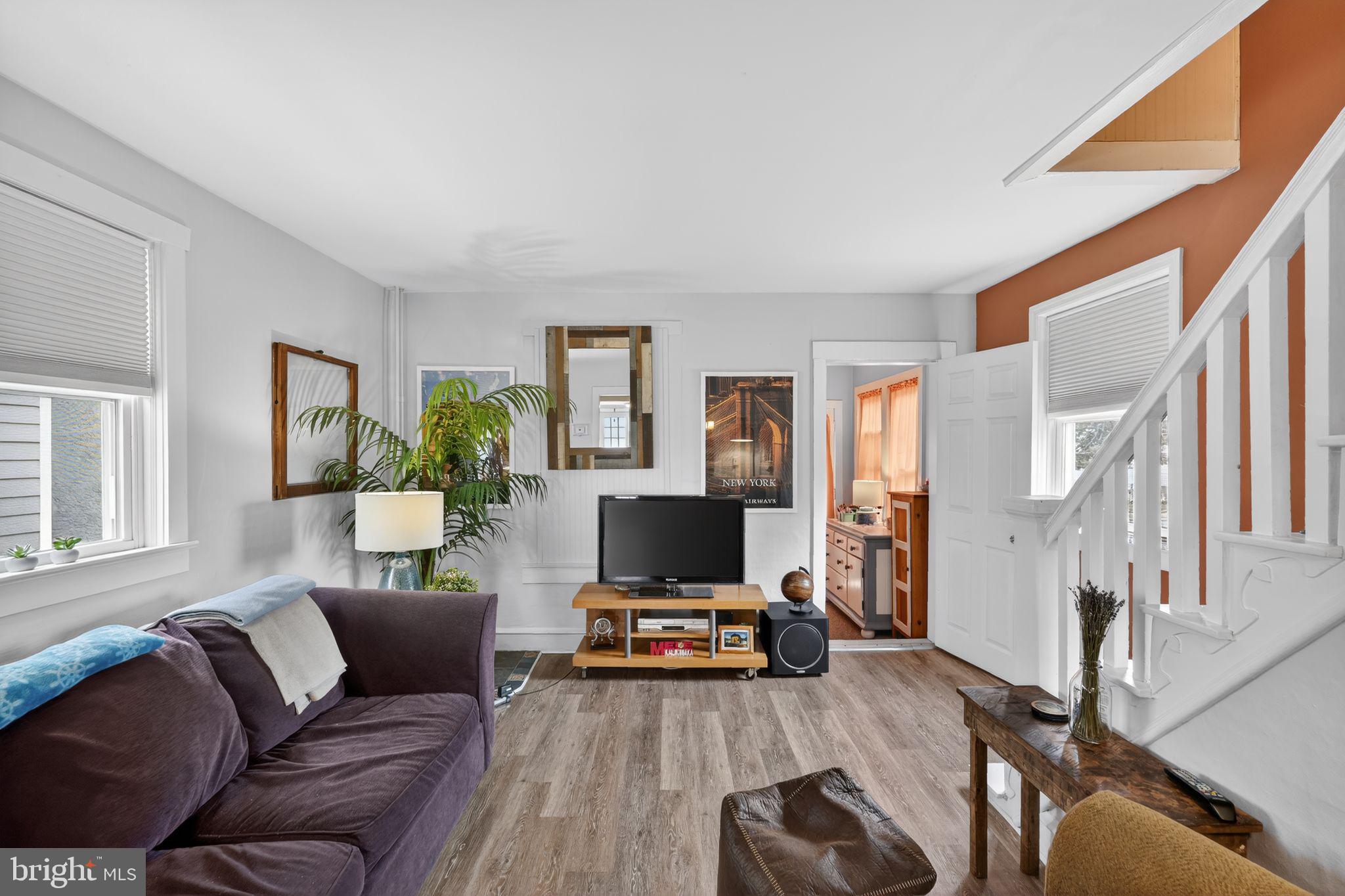 LESTER - Residential