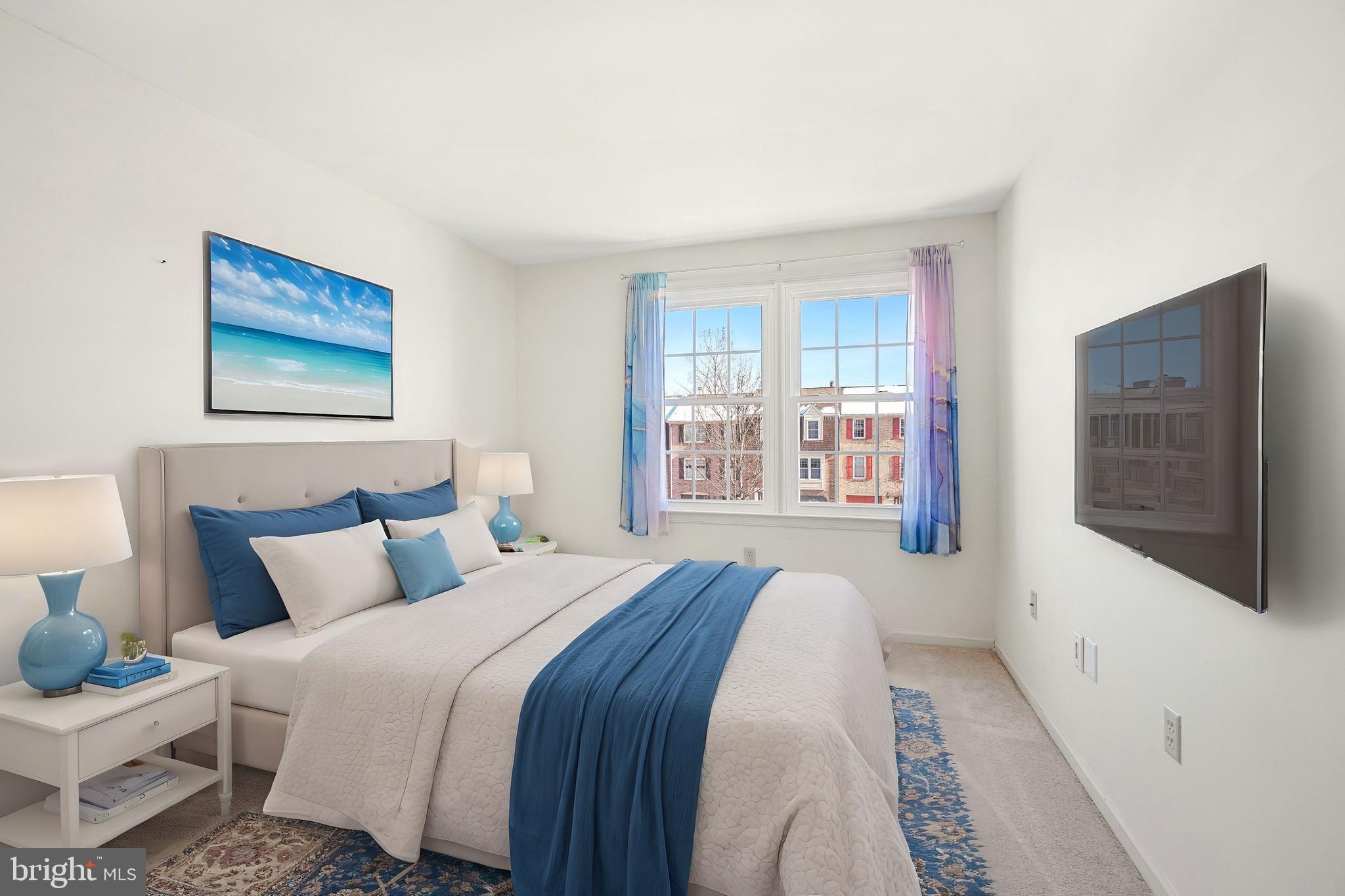 WATERSIDE - Residential