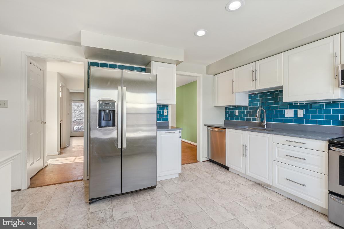 WATERSIDE - Residential