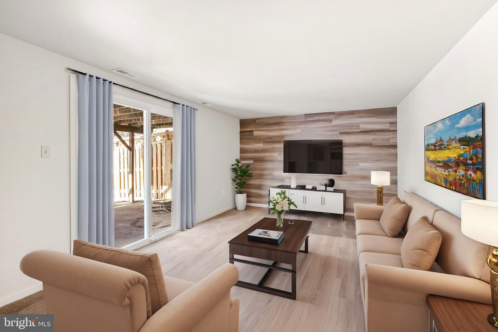 WATERSIDE - Residential