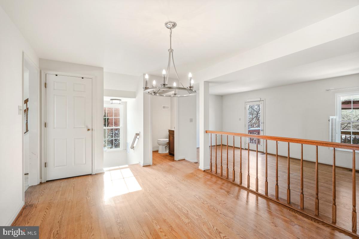 WATERSIDE - Residential