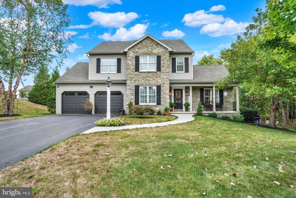 Photo of 2181 Cobblestone Lane, YORK, PA 17408 (MLS # PAYK2090642)