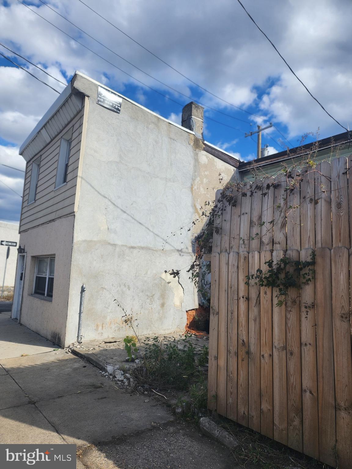 BRIDESBURG - Residential