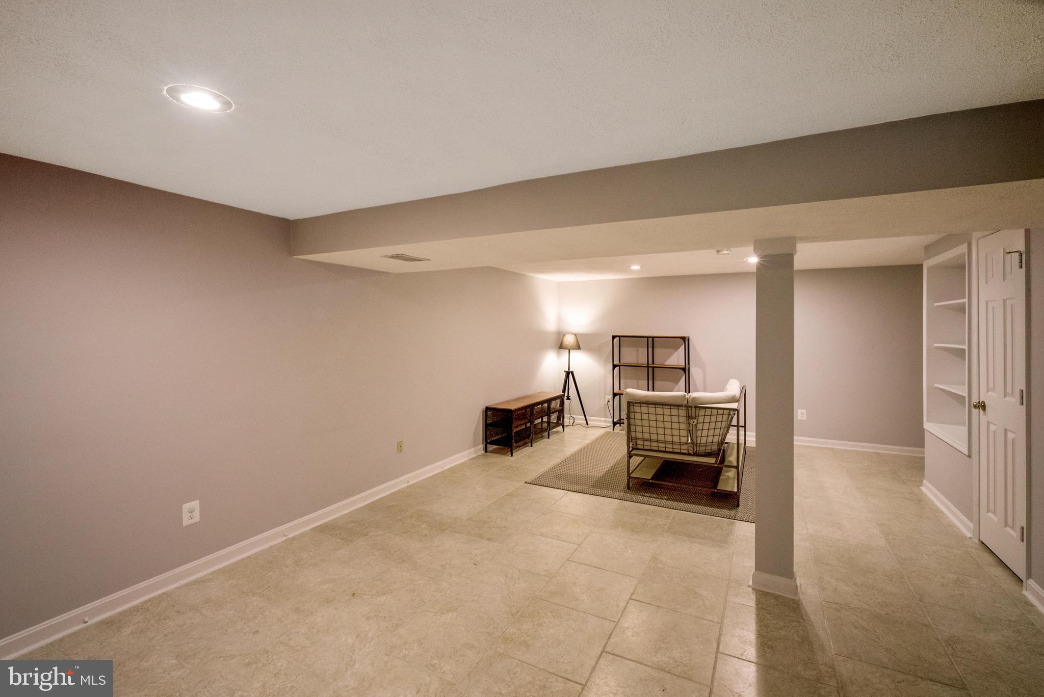 ORANGE HUNT ESTATES - Residential Lease