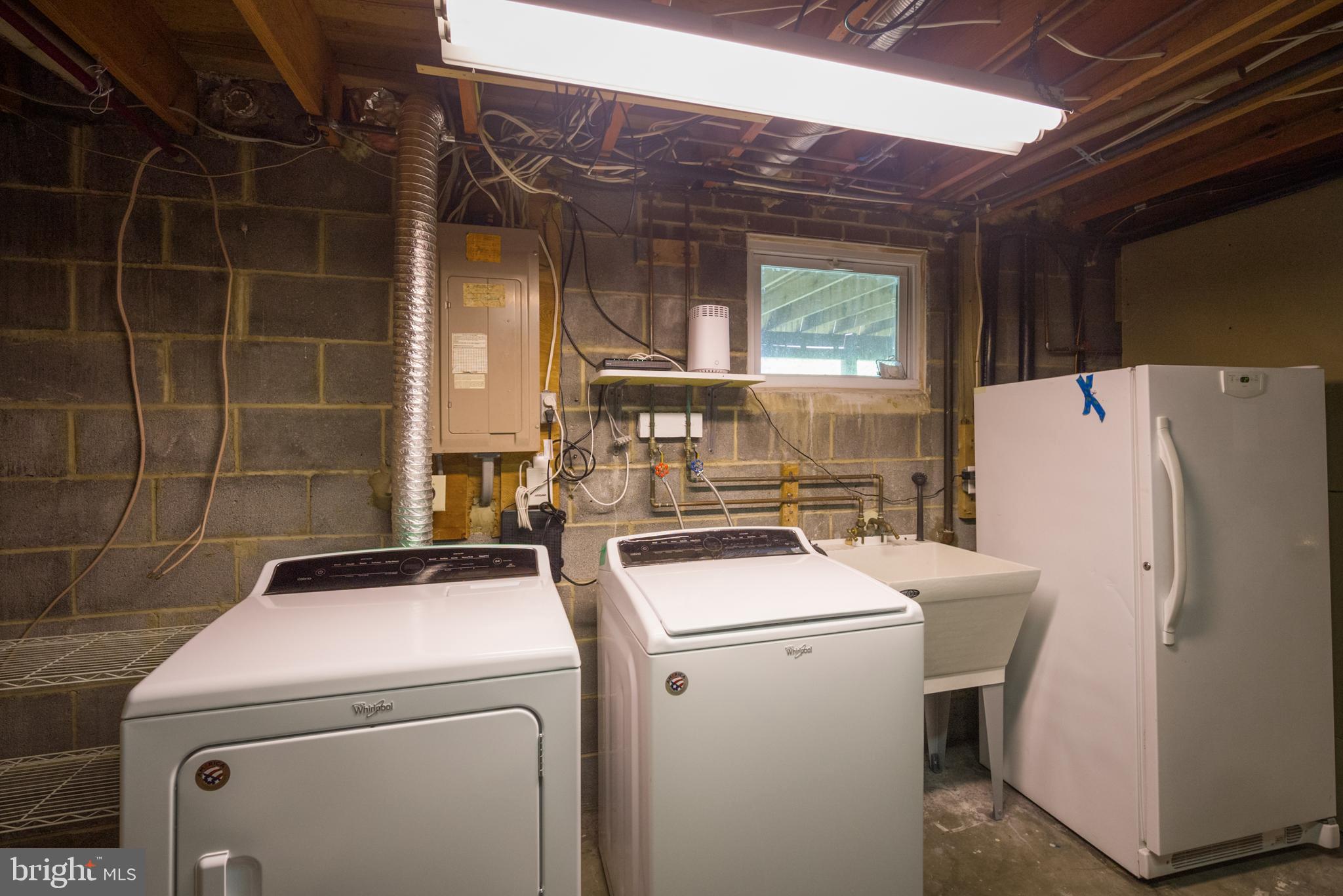 ORANGE HUNT ESTATES - Residential Lease