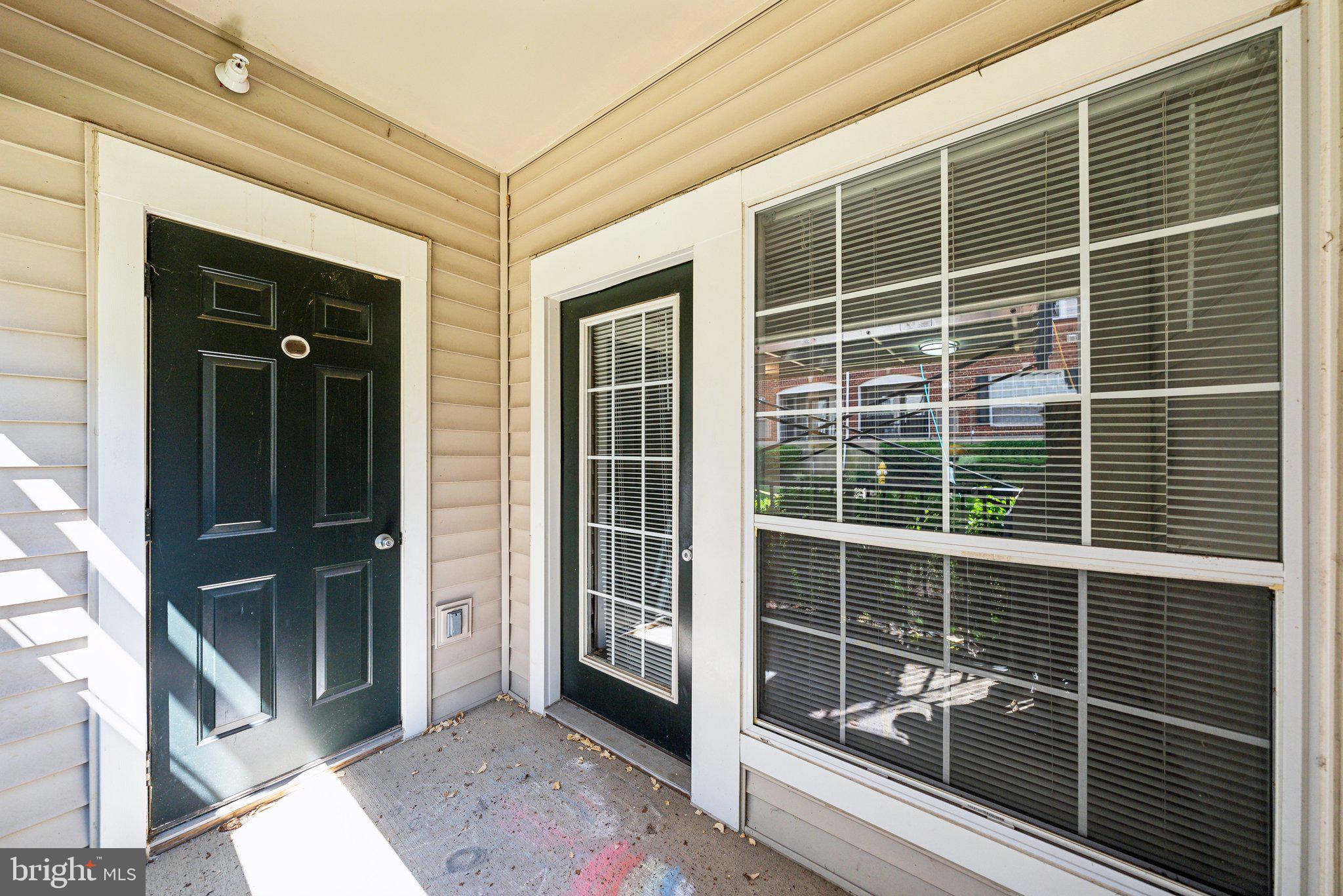 EXCHANGE AT VAN DORN - Residential Lease