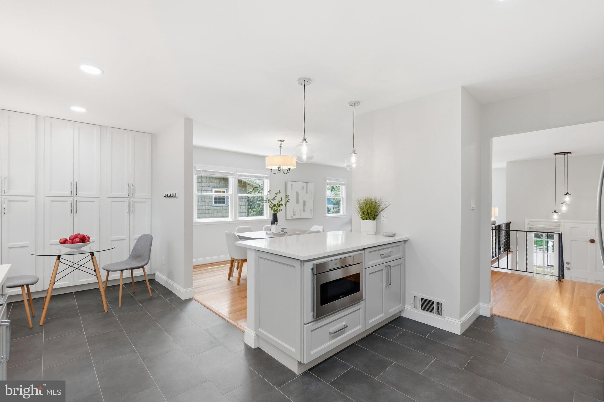 8501 CHERRY VALLEY LANE
