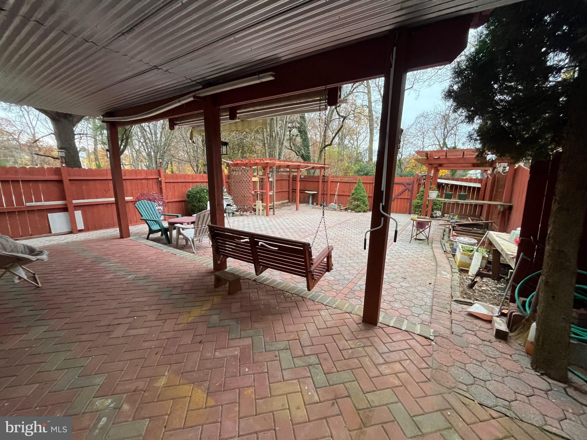 HUNTERS RUN VILLAGE - Residential Lease