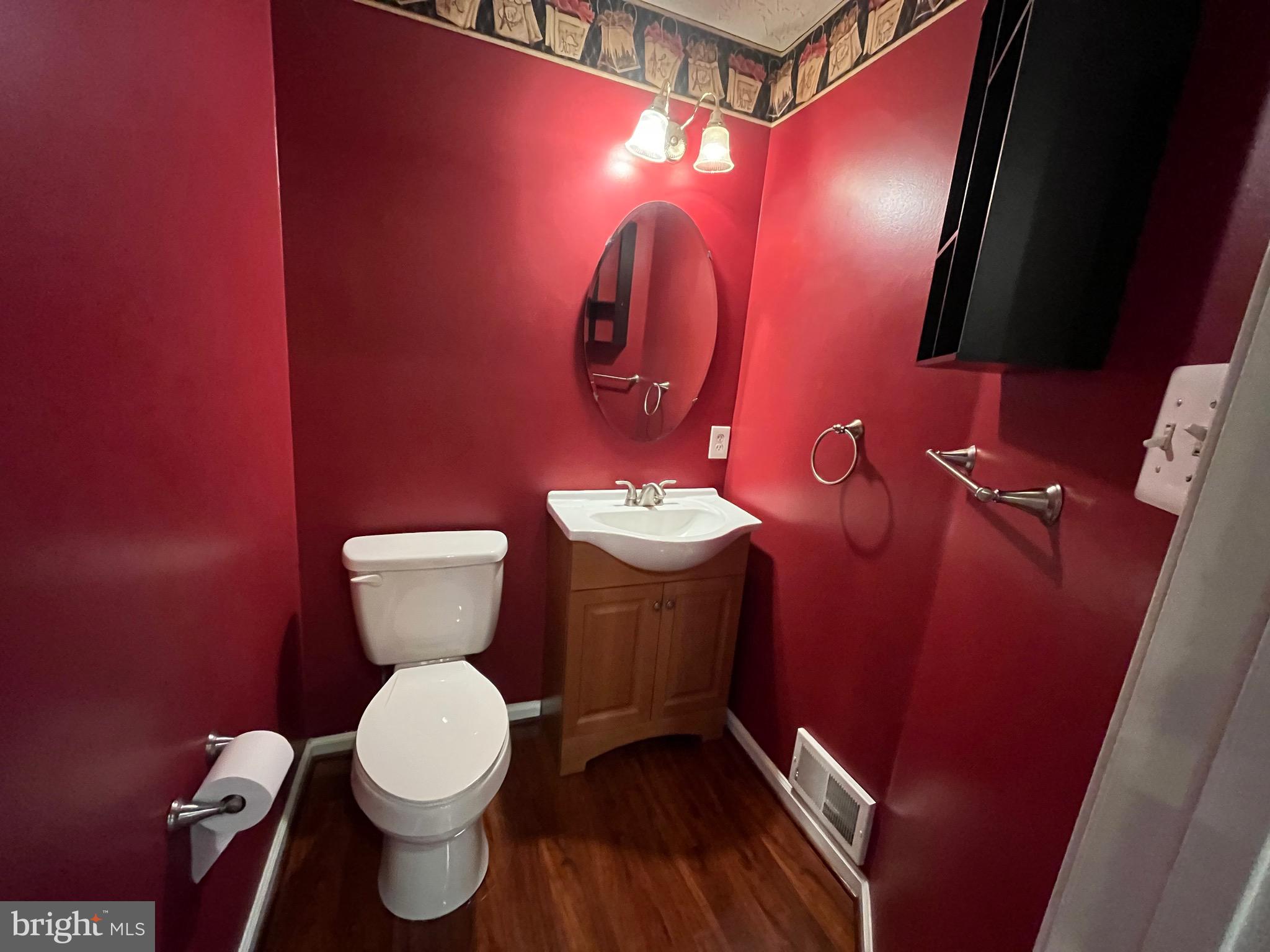 HUNTERS RUN VILLAGE - Residential Lease