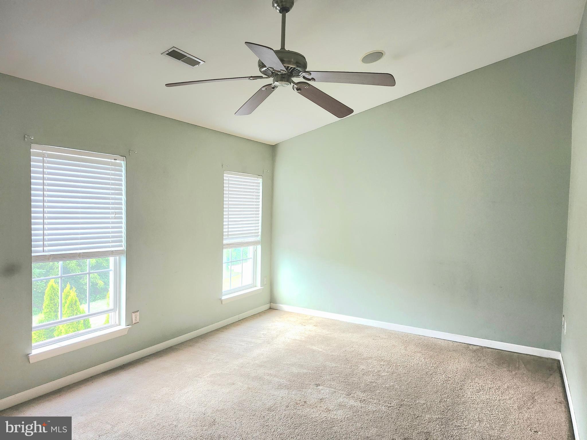 SUNNYBROOK - Residential