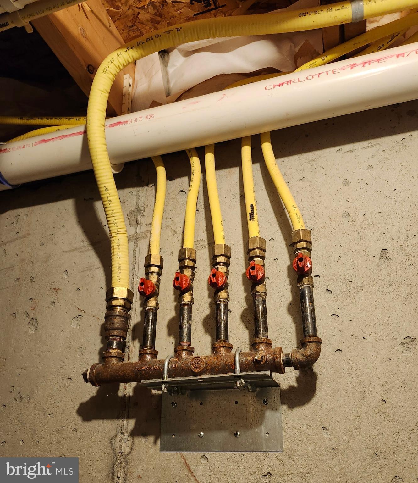 SUNNYBROOK - Residential