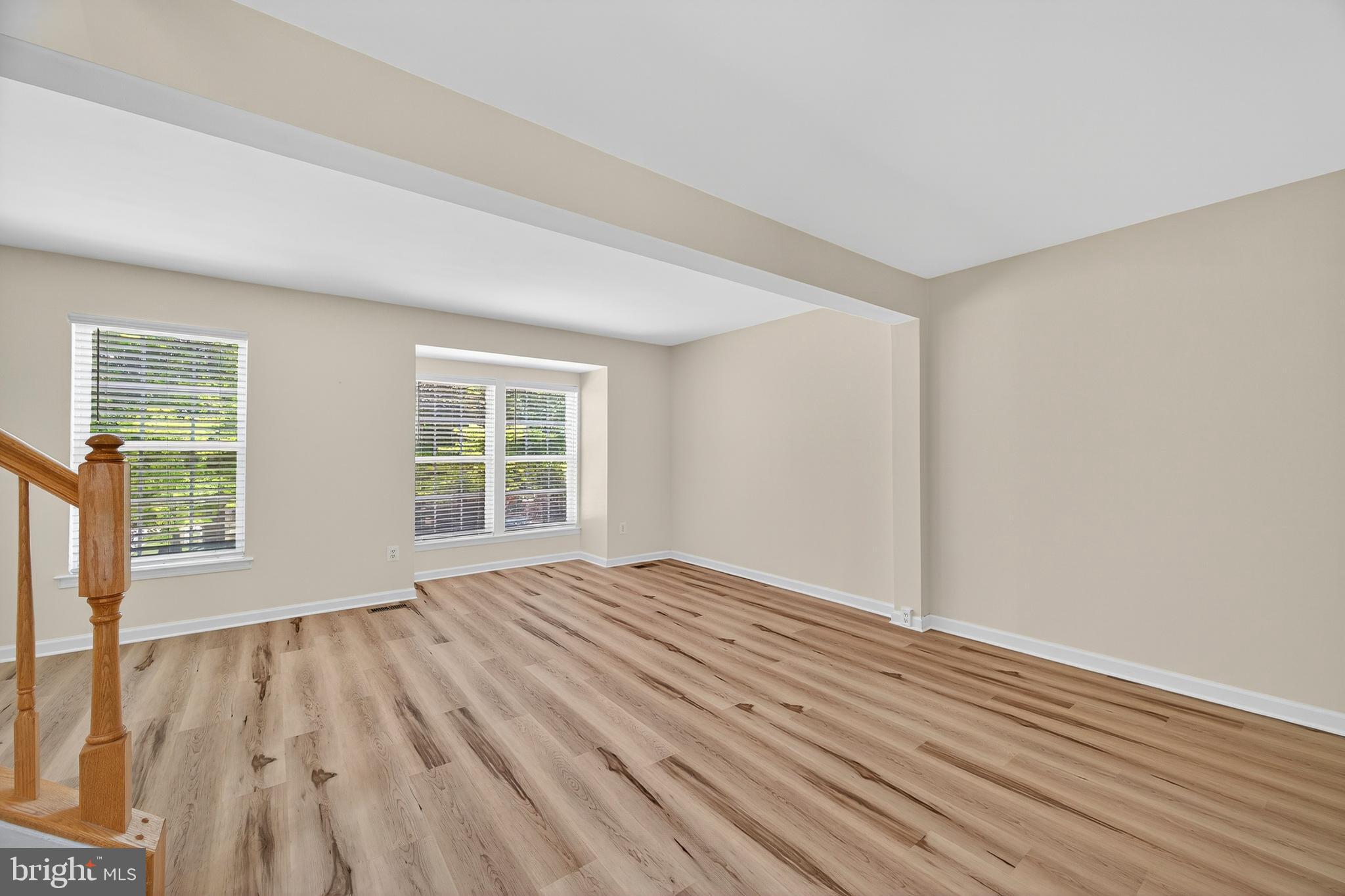 LAKELAND PLACE - Residential