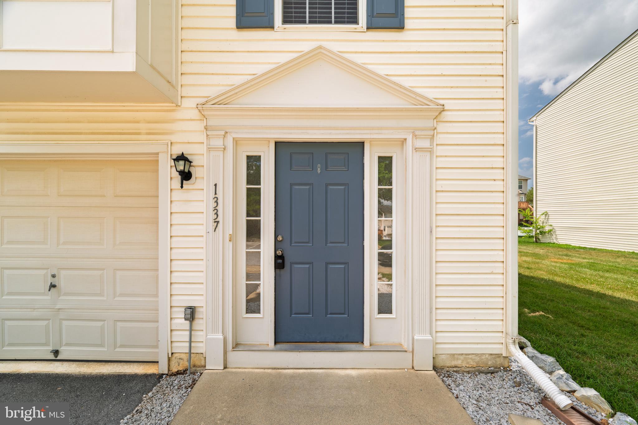 LAKELAND PLACE - Residential