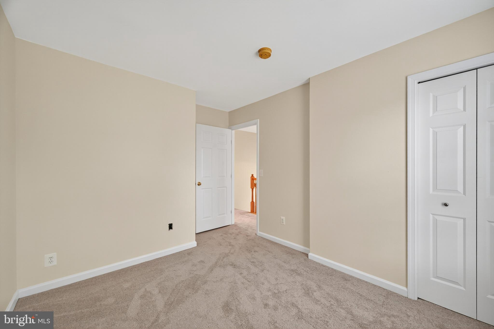 LAKELAND PLACE - Residential